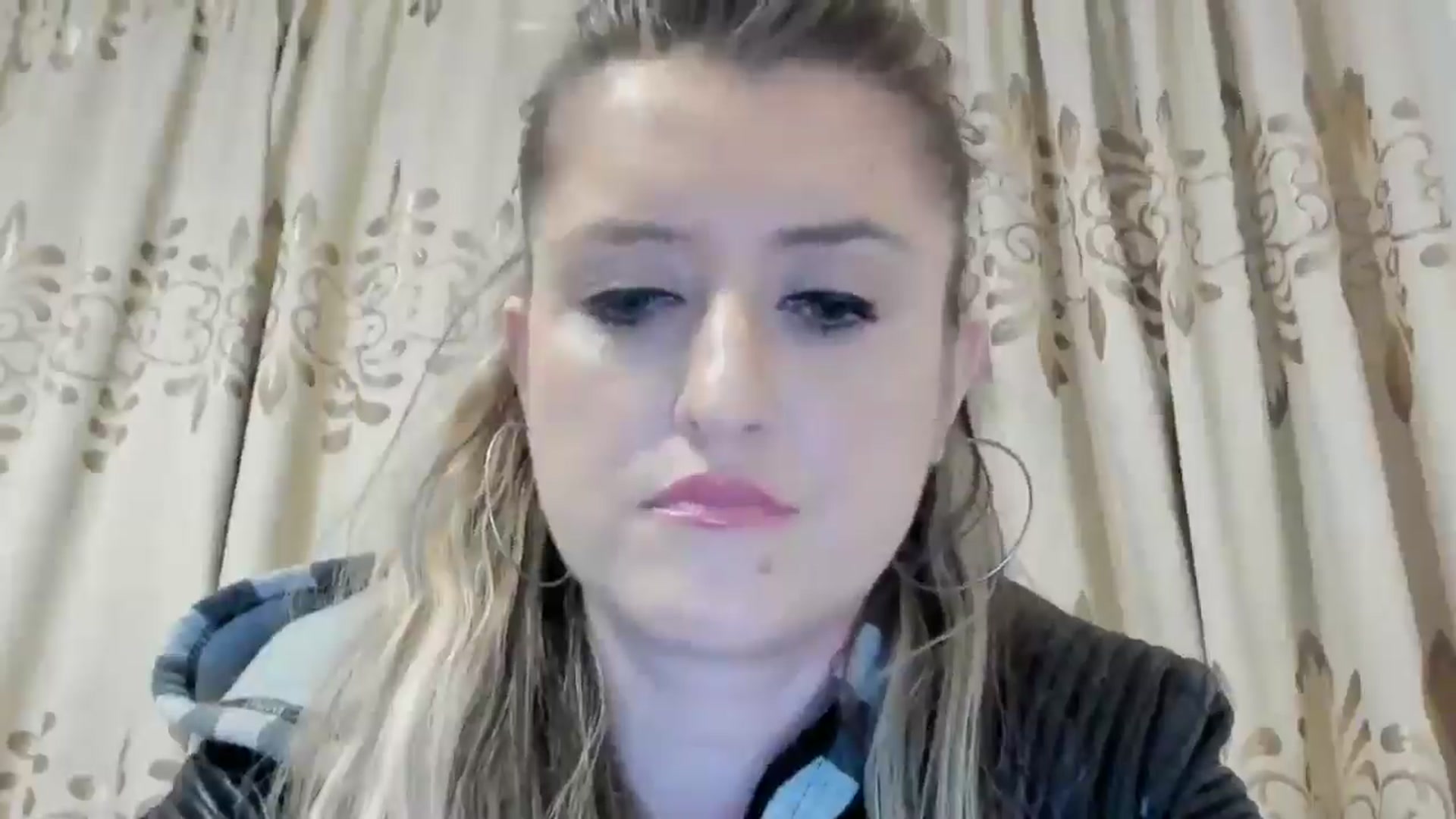 Gallery image thumbnail from BestDream's myfreecams stream on, 05/16/2024, 20:01 image 15 of 20