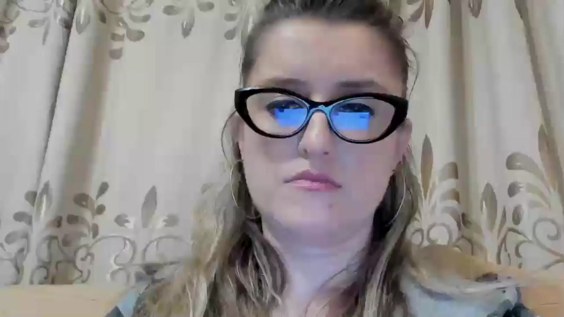 Gallery image thumbnail from BestDream's myfreecams stream on, 05/16/2024, 22:28 image 15 of 20