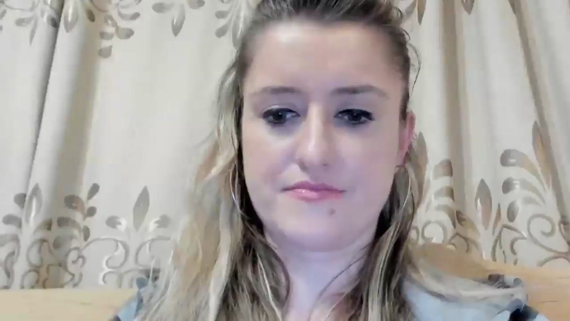 Gallery image thumbnail from BestDream's myfreecams stream on, 05/16/2024, 22:28 image 17 of 20