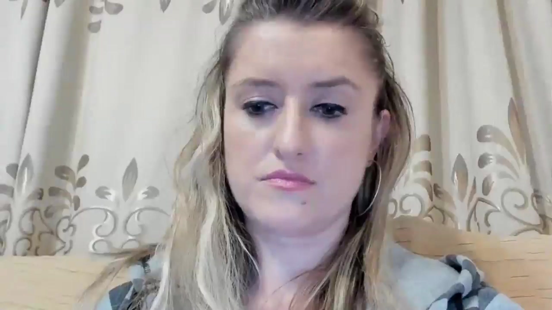Gallery image thumbnail from BestDream's myfreecams stream on, 05/16/2024, 23:02 image 15 of 20
