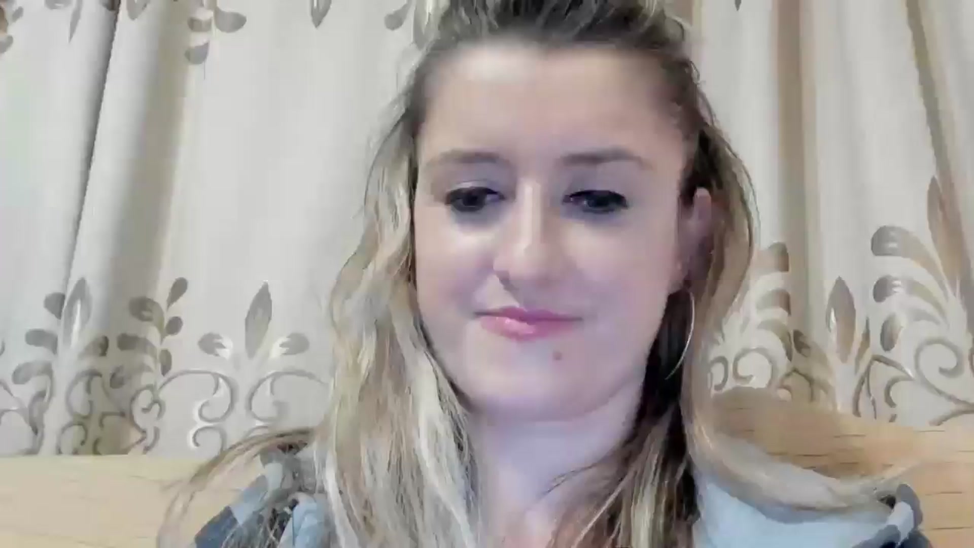 Gallery image thumbnail from BestDream's myfreecams stream on, 05/16/2024, 23:02 image 1 of 20