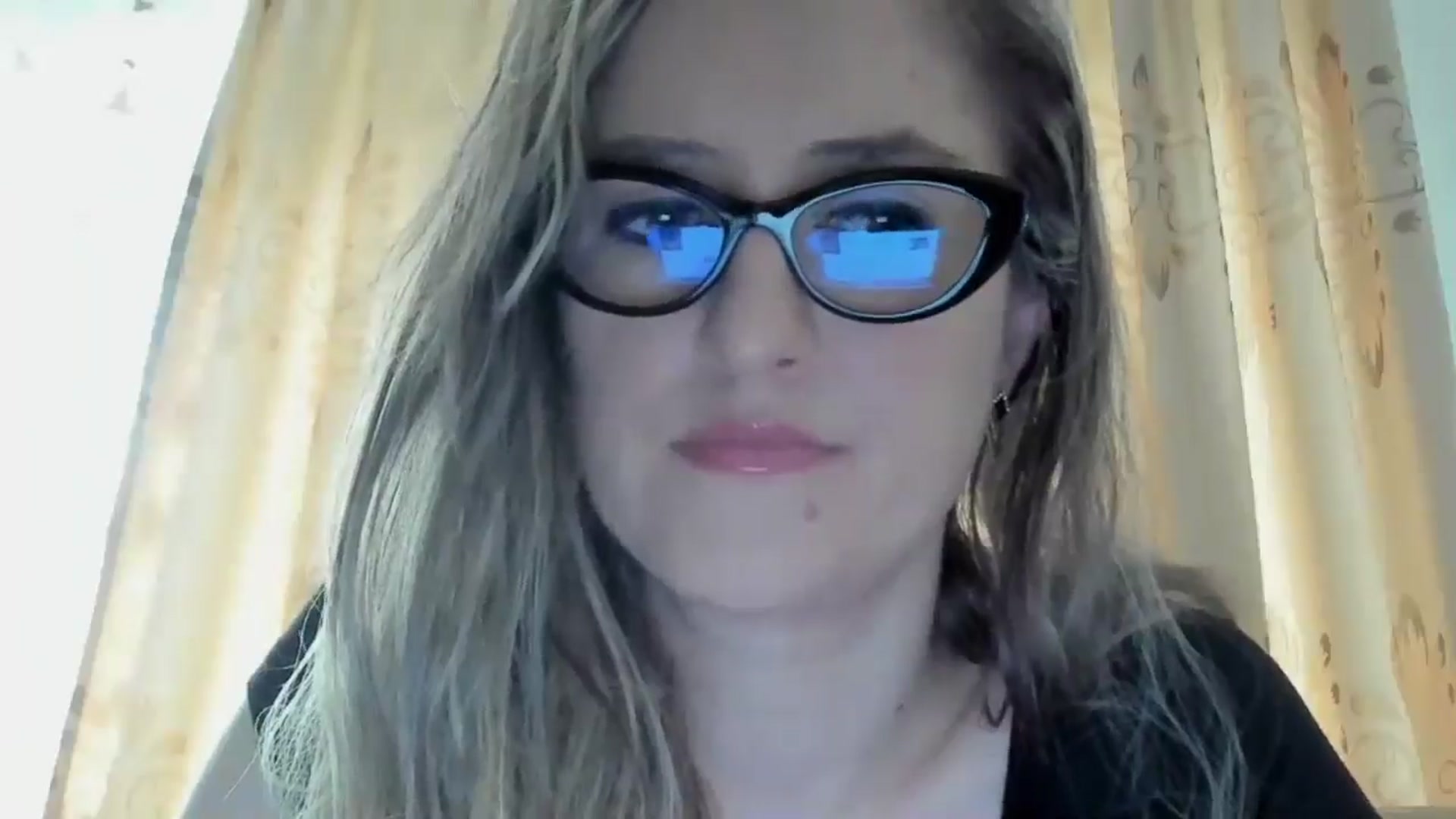 Gallery image thumbnail from BestDream's myfreecams stream on, 05/17/2024, 10:37 image 12 of 20