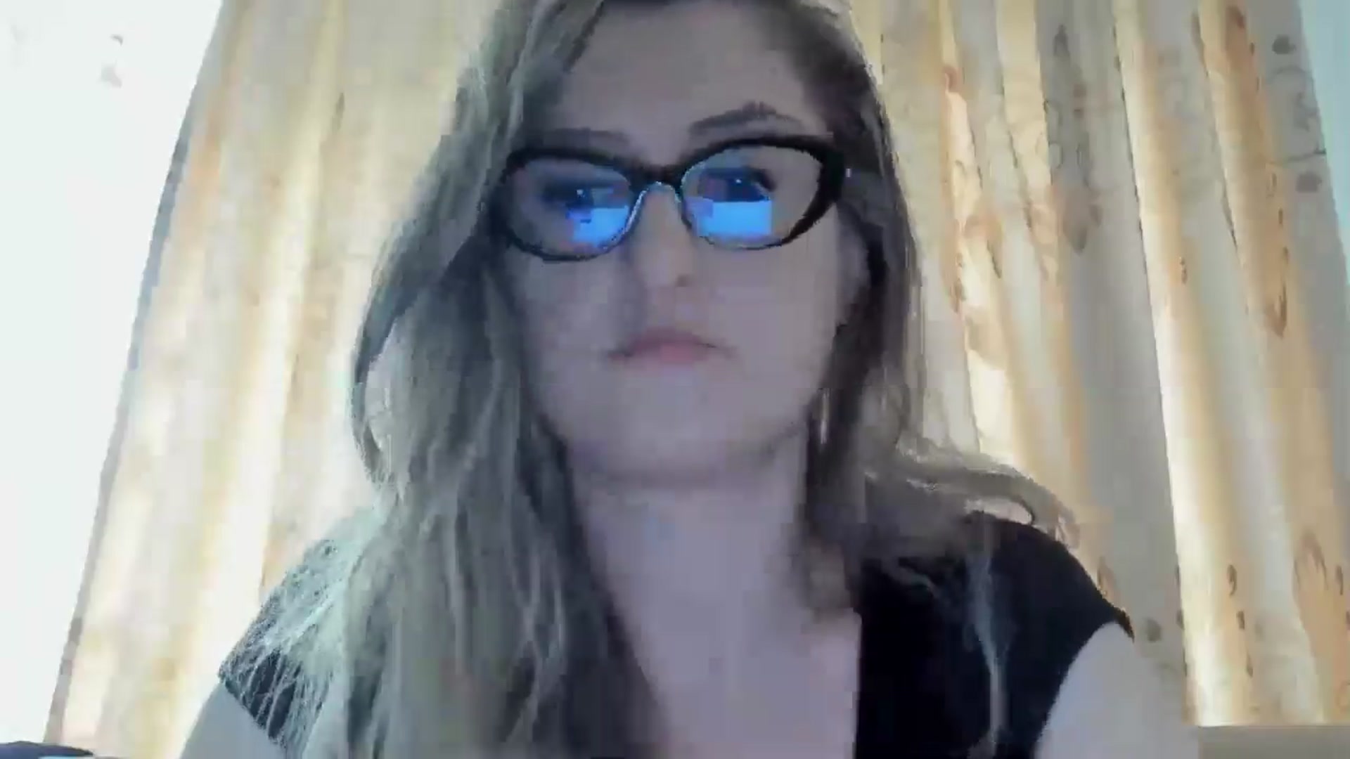 Gallery image thumbnail from BestDream's myfreecams stream on, 05/17/2024, 10:37 image 19 of 20