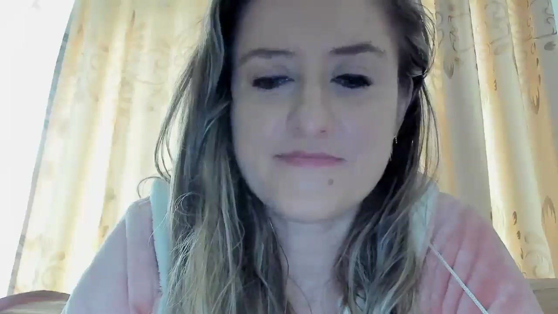Gallery image thumbnail from BestDream's myfreecams stream on, 05/17/2024, 12:11 image 3 of 20