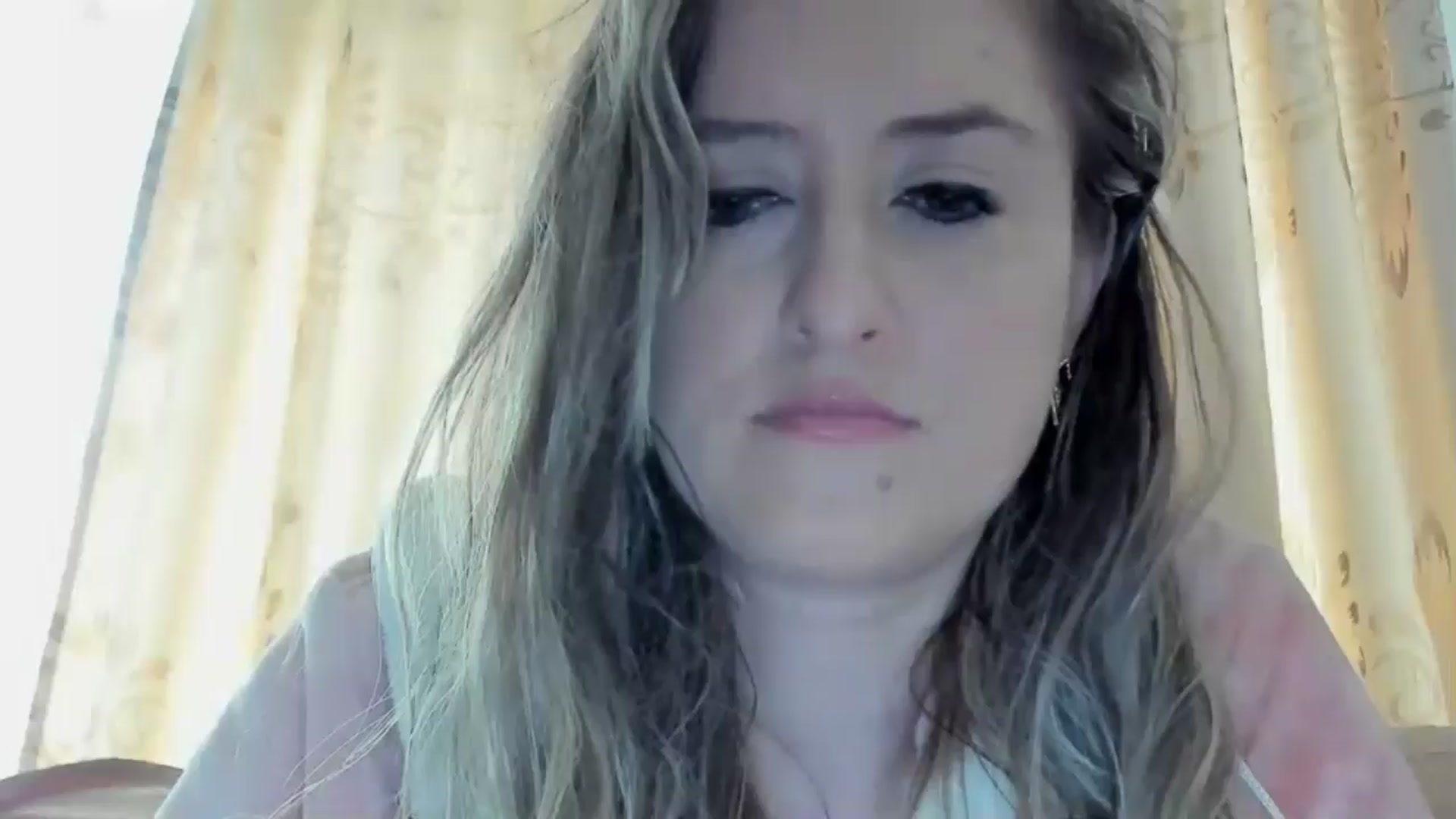 Gallery image thumbnail from BestDream's myfreecams stream on, 05/17/2024, 12:11 image 19 of 20