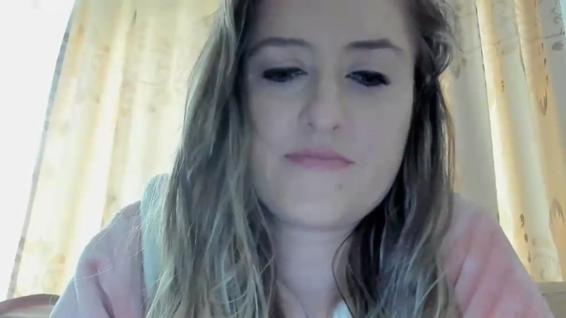 Gallery image thumbnail from BestDream's myfreecams stream on, 05/17/2024, 12:25 image 12 of 20