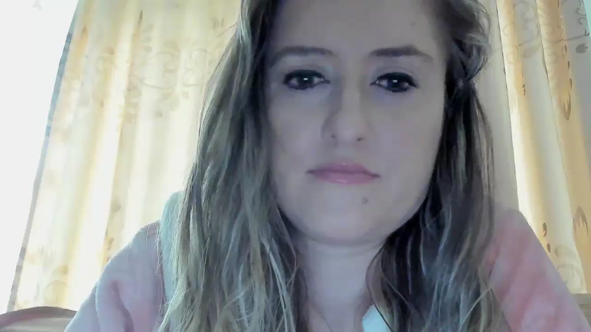 Gallery image thumbnail from BestDream's myfreecams stream on, 05/17/2024, 12:25 image 5 of 20