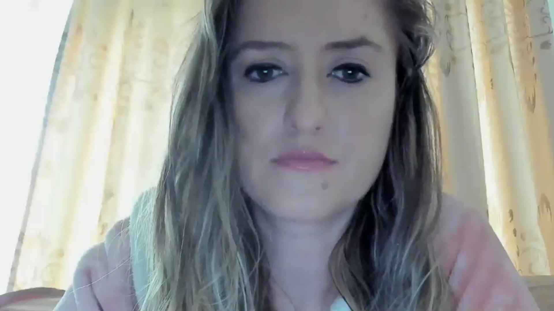 Gallery image thumbnail from BestDream's myfreecams stream on, 05/17/2024, 12:25 image 17 of 20