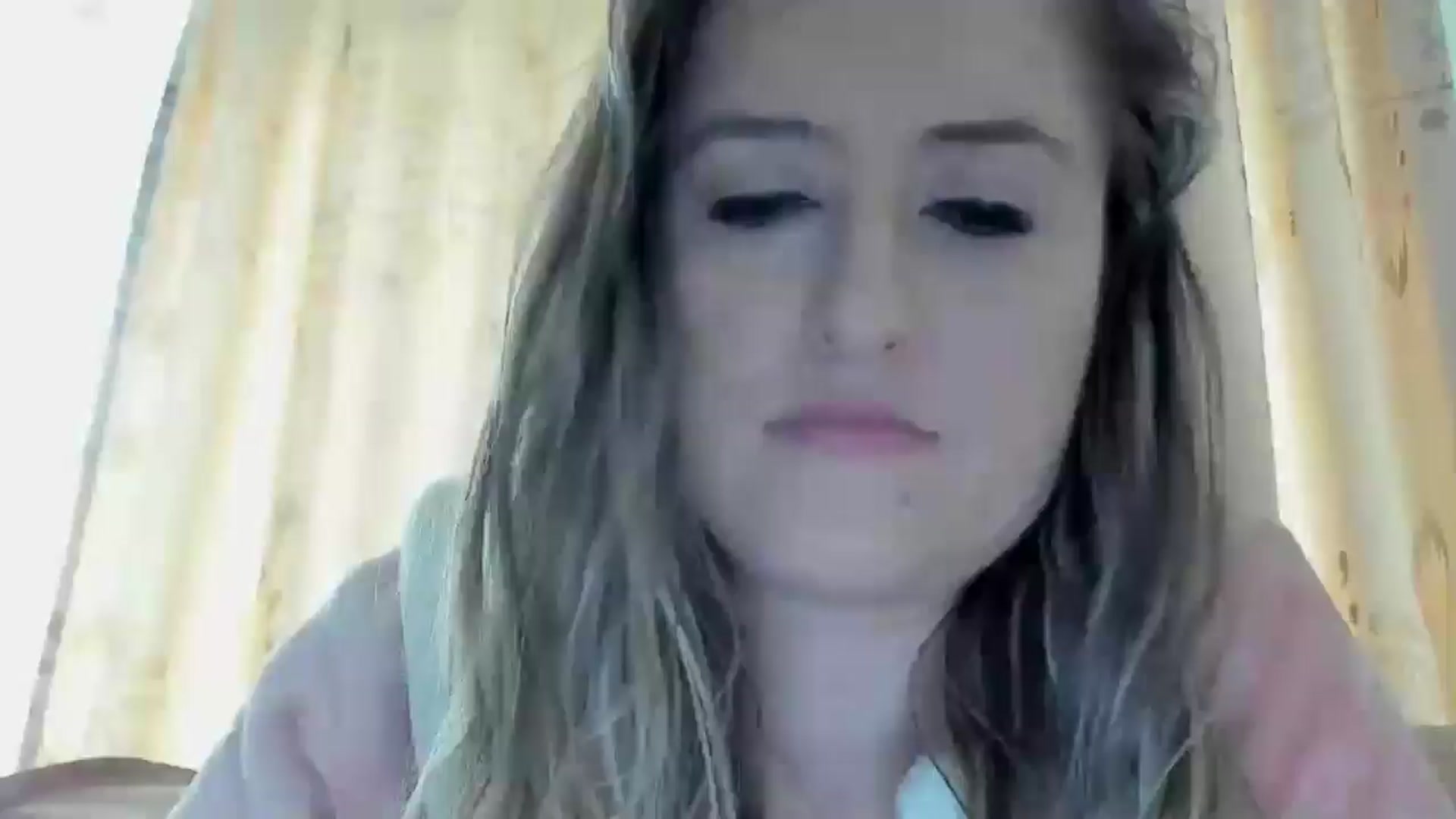 Gallery image thumbnail from BestDream's myfreecams stream on, 05/17/2024, 12:25 image 7 of 20