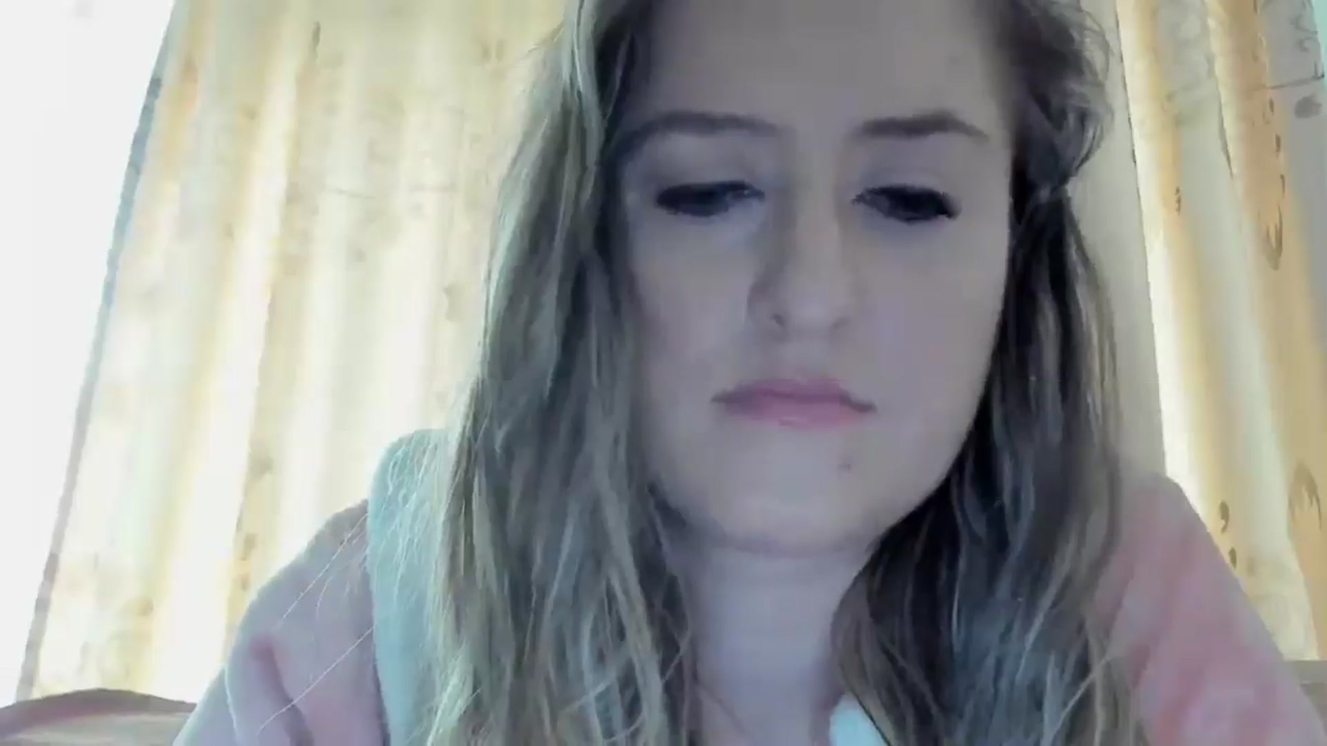 Gallery image thumbnail from BestDream's myfreecams stream on, 05/17/2024, 12:25 image 19 of 20