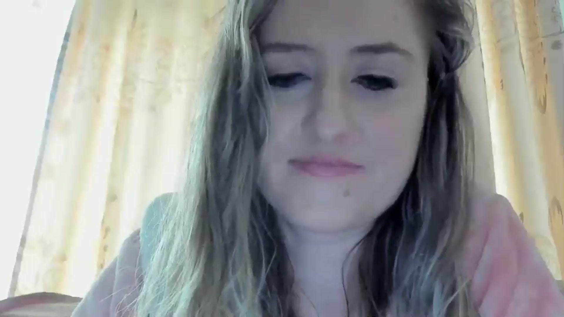 Gallery image thumbnail from BestDream's myfreecams stream on, 05/17/2024, 12:43 image 6 of 20