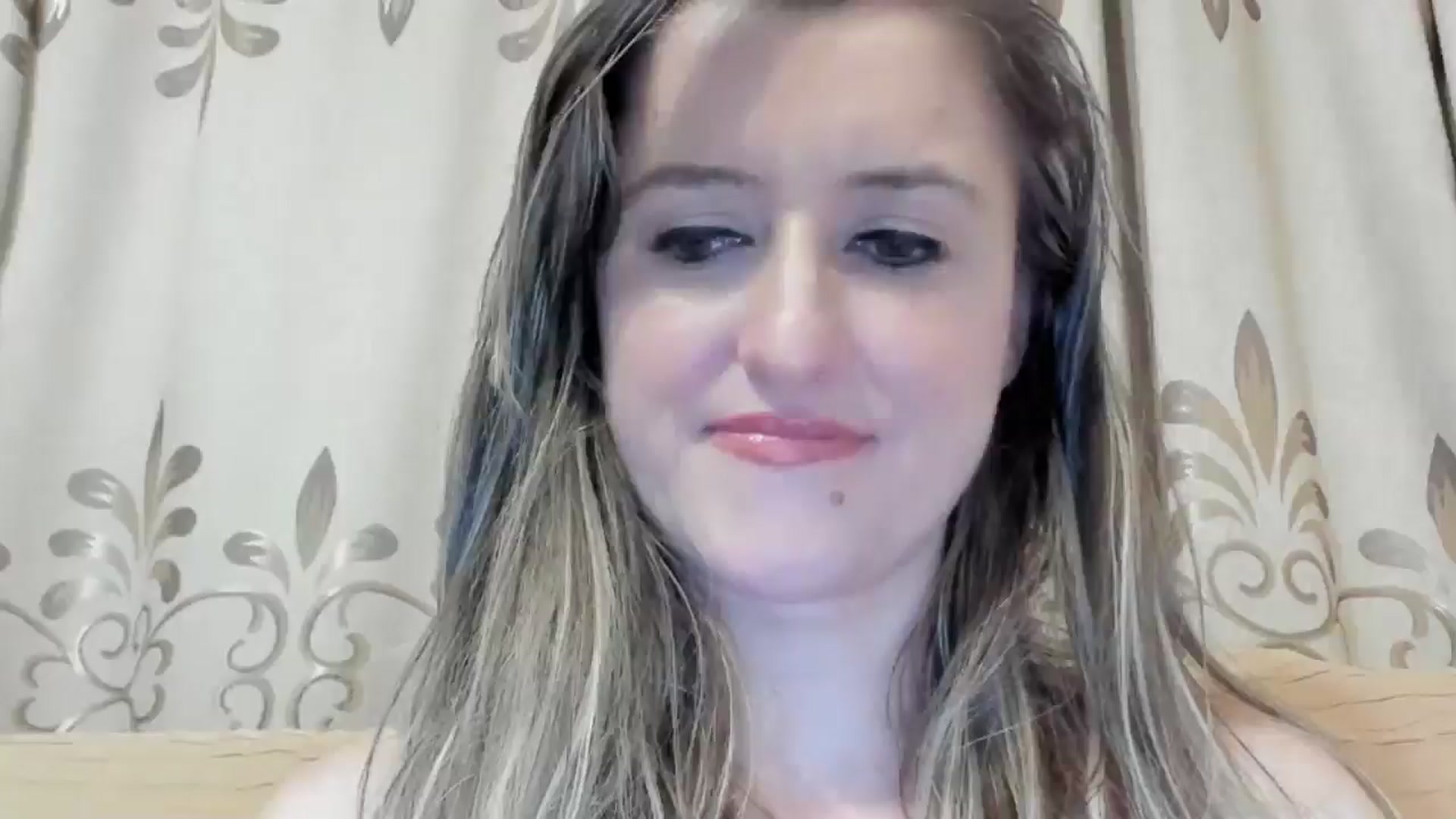 Gallery image thumbnail from BestDream's myfreecams stream on, 05/18/2024, 24:35 image 1 of 20