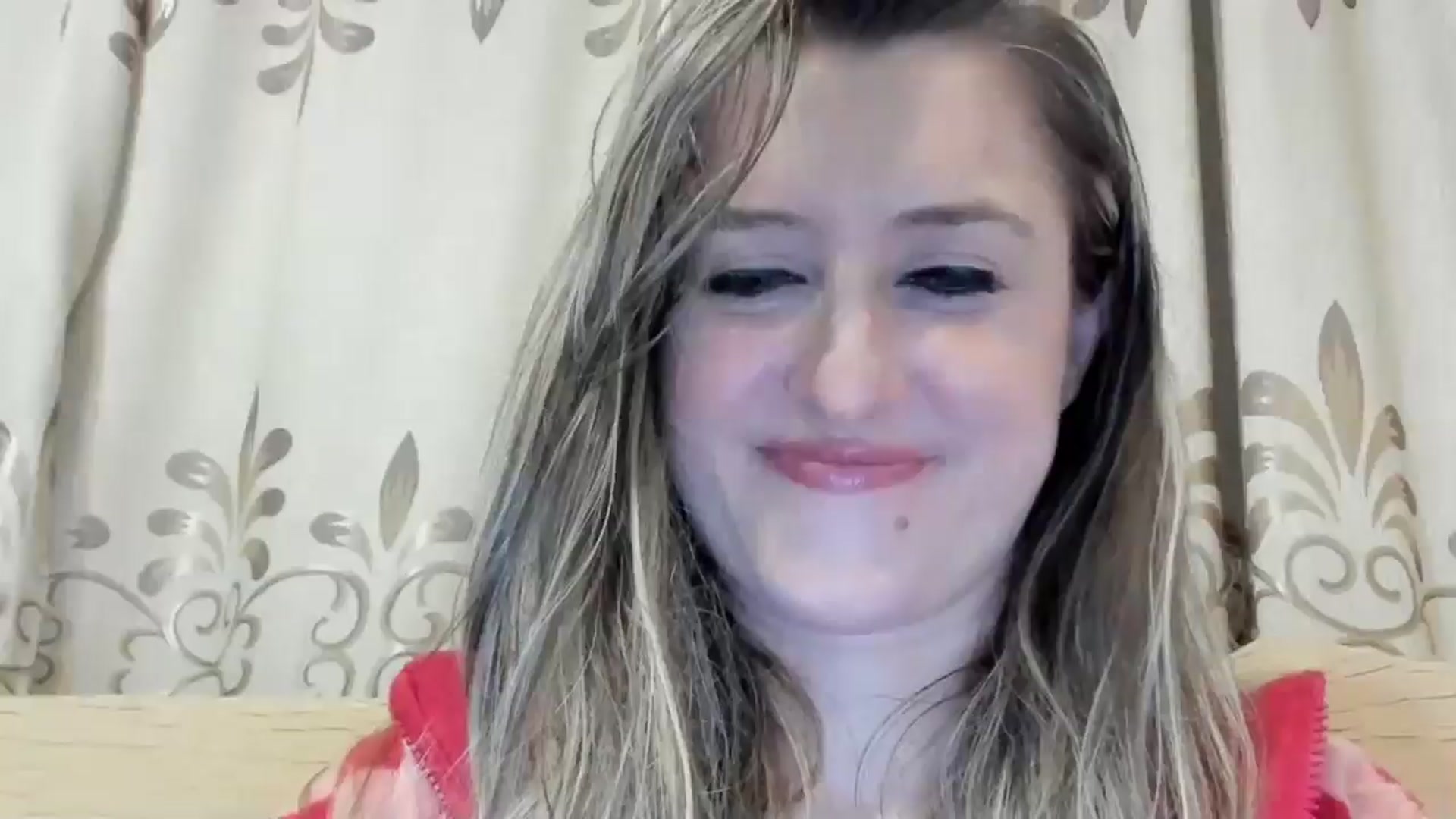 Gallery image thumbnail from BestDream's myfreecams stream on, 05/18/2024, 24:35 image 13 of 20