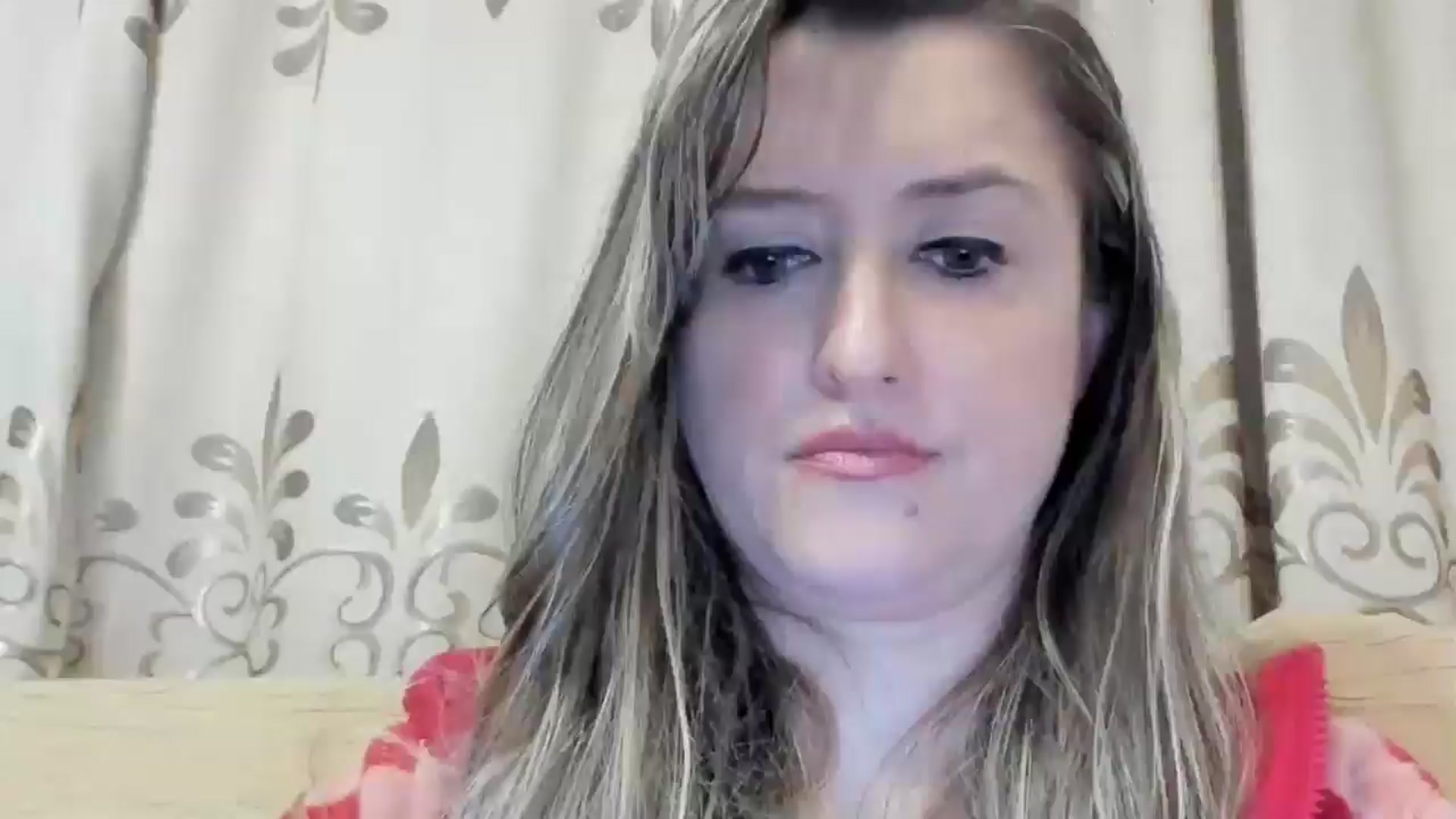 Gallery image thumbnail from BestDream's myfreecams stream on, 05/18/2024, 24:35 image 17 of 20