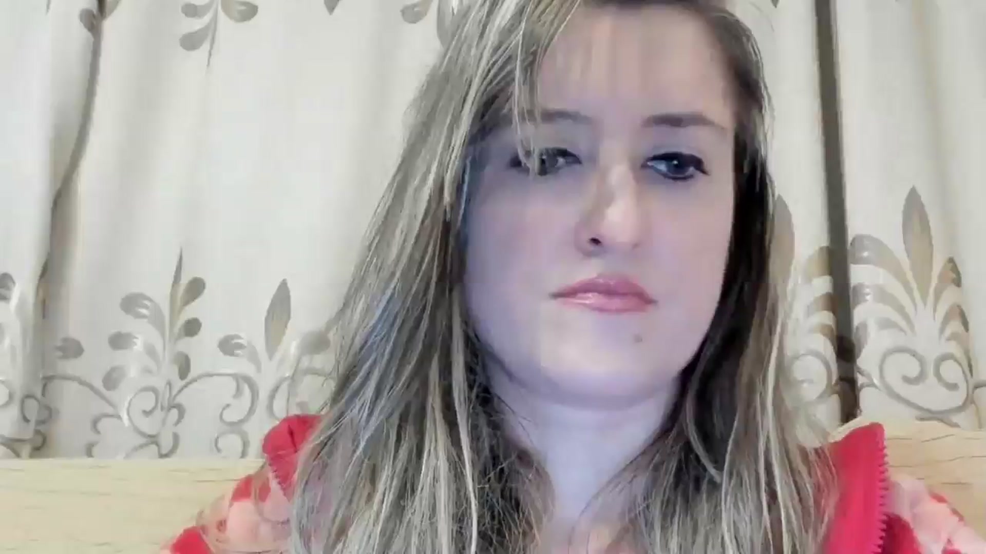Gallery image thumbnail from BestDream's myfreecams stream on, 05/18/2024, 24:35 image 16 of 20