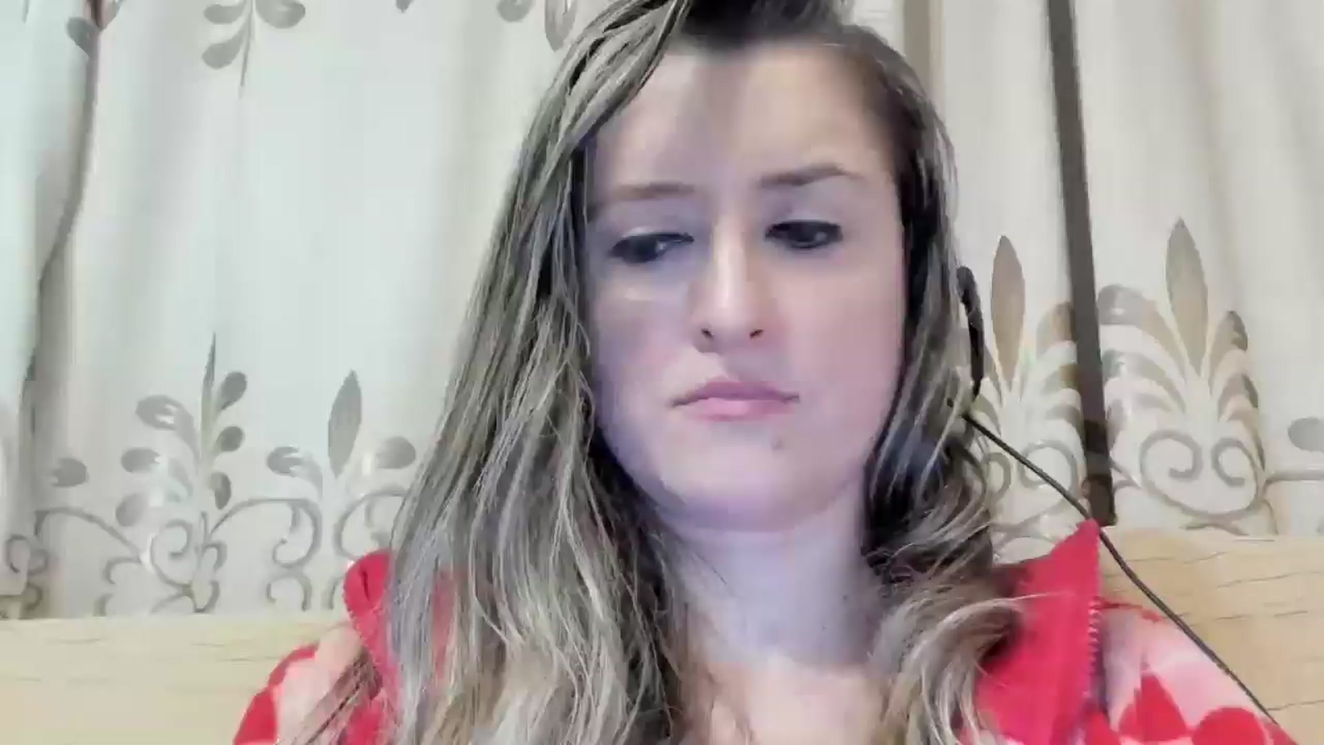 Gallery image thumbnail from BestDream's myfreecams stream on, 05/18/2024, 01:49 image 17 of 20