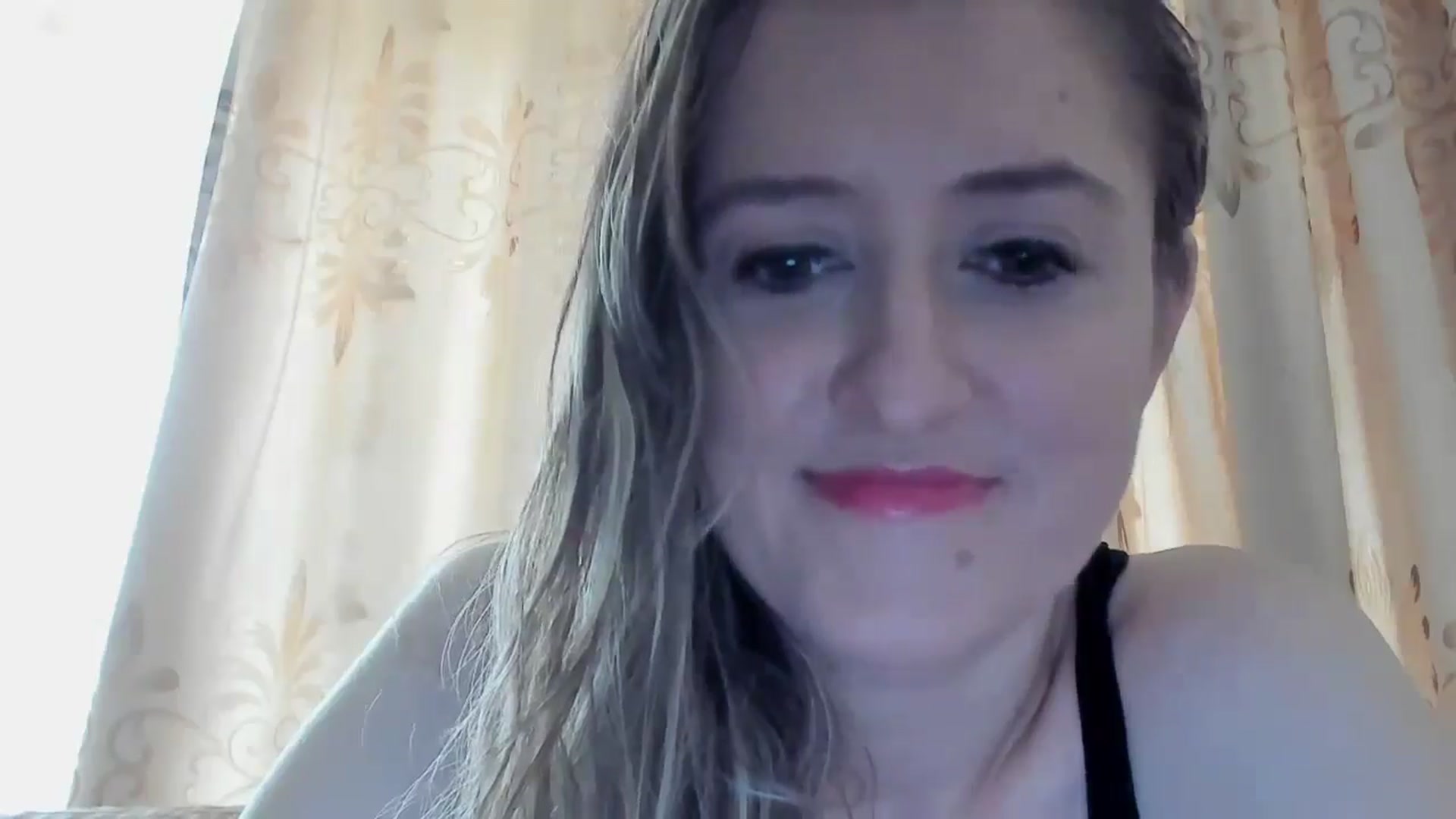Gallery image thumbnail from BestDream's myfreecams stream on, 05/18/2024, 13:55 image 17 of 20