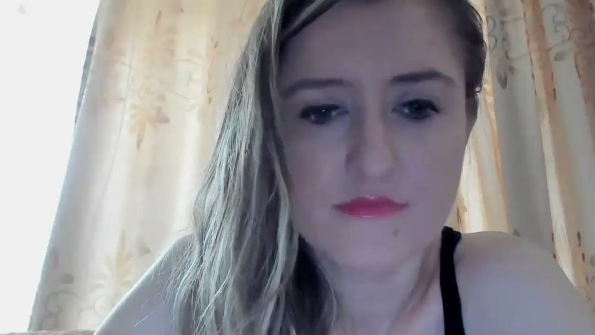 Gallery image thumbnail from BestDream's myfreecams stream on, 05/18/2024, 13:55 image 19 of 20