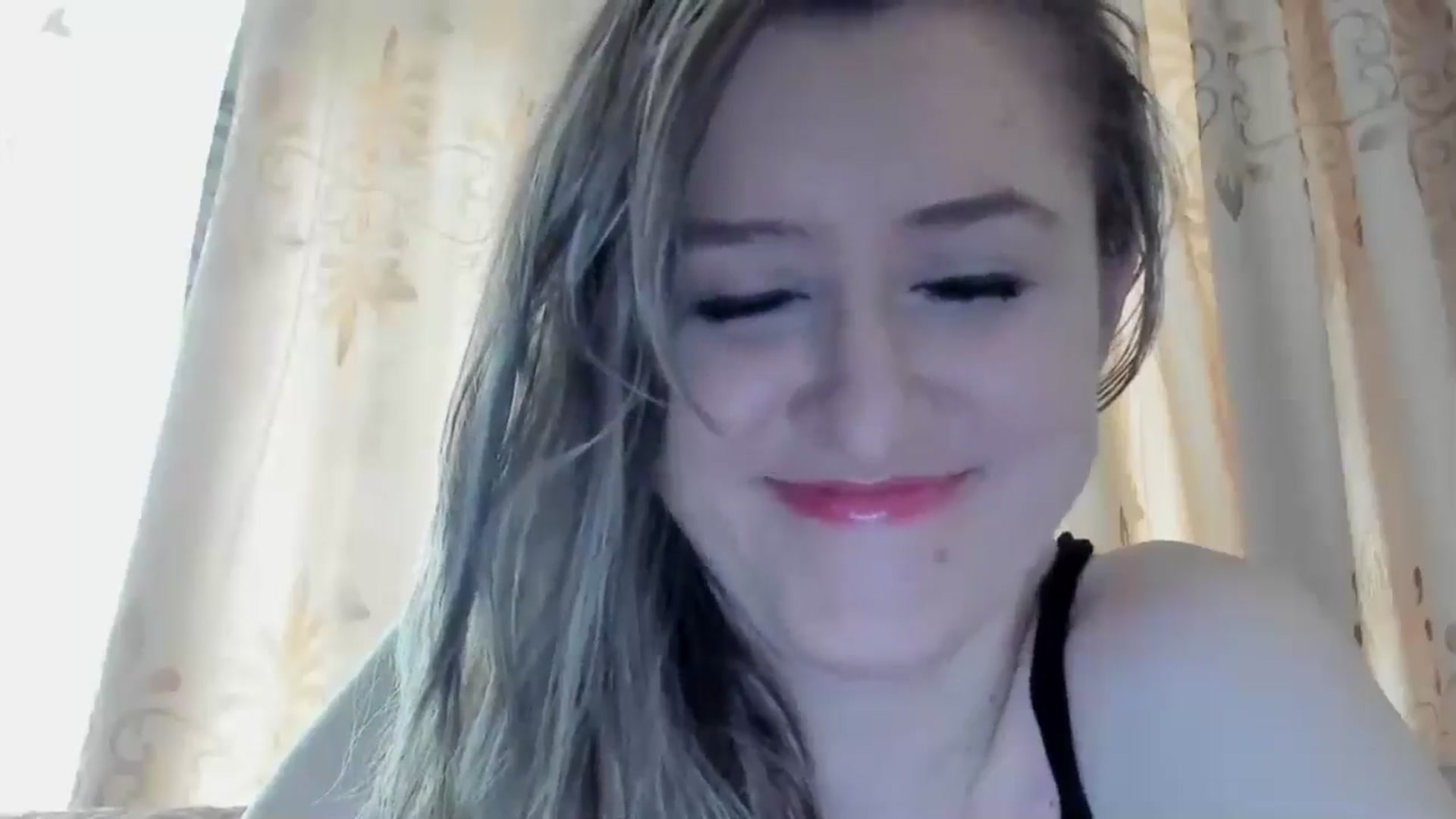 Gallery image thumbnail from BestDream's myfreecams stream on, 05/18/2024, 13:55 image 6 of 20