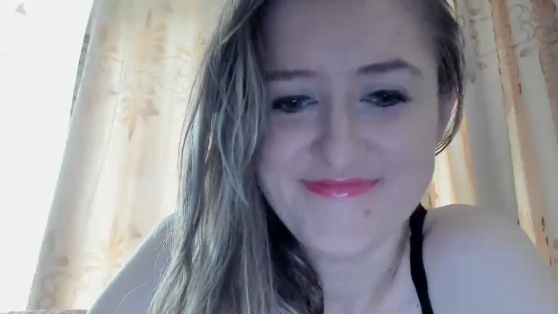 Gallery image thumbnail from BestDream's myfreecams stream on, 05/18/2024, 13:55 image 5 of 20
