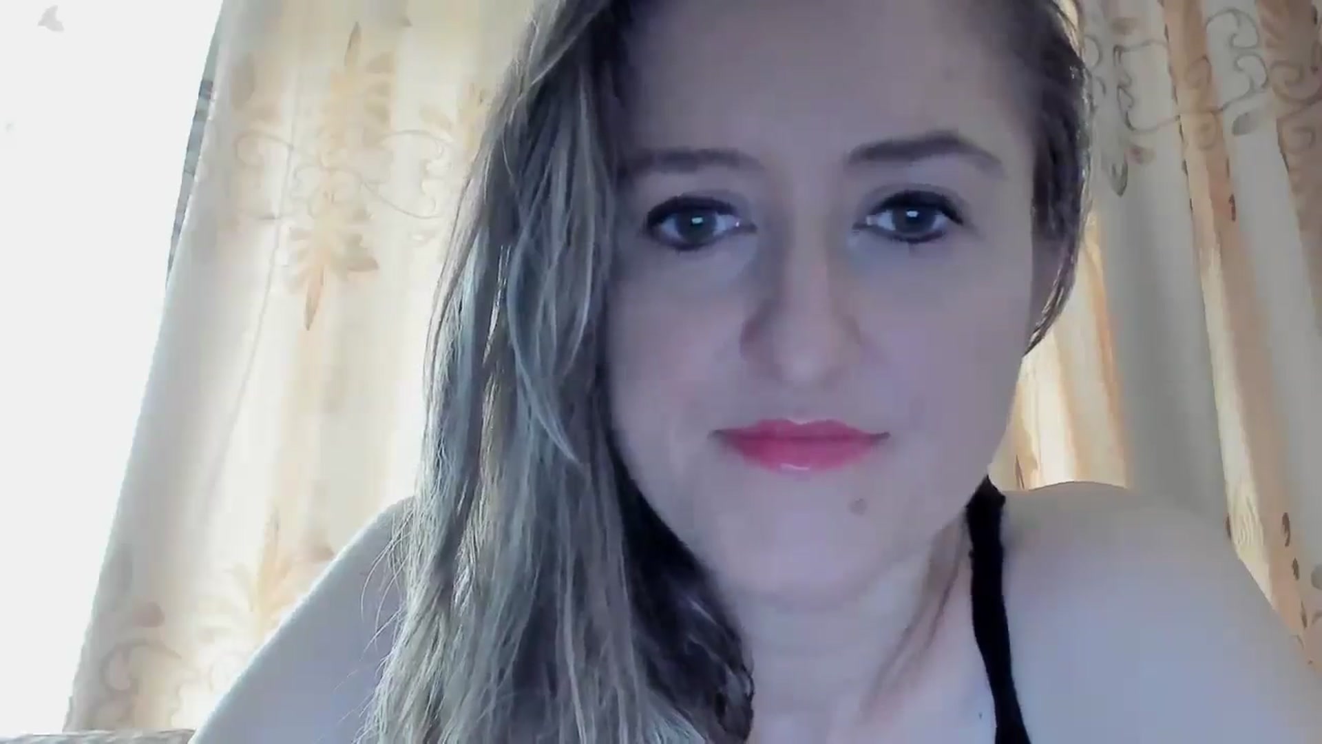 Gallery image thumbnail from BestDream's myfreecams stream on, 05/18/2024, 13:55 image 3 of 20