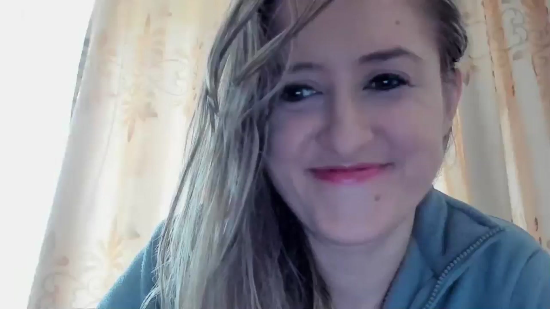 Gallery image thumbnail from BestDream's myfreecams stream on, 05/18/2024, 14:12 image 10 of 20
