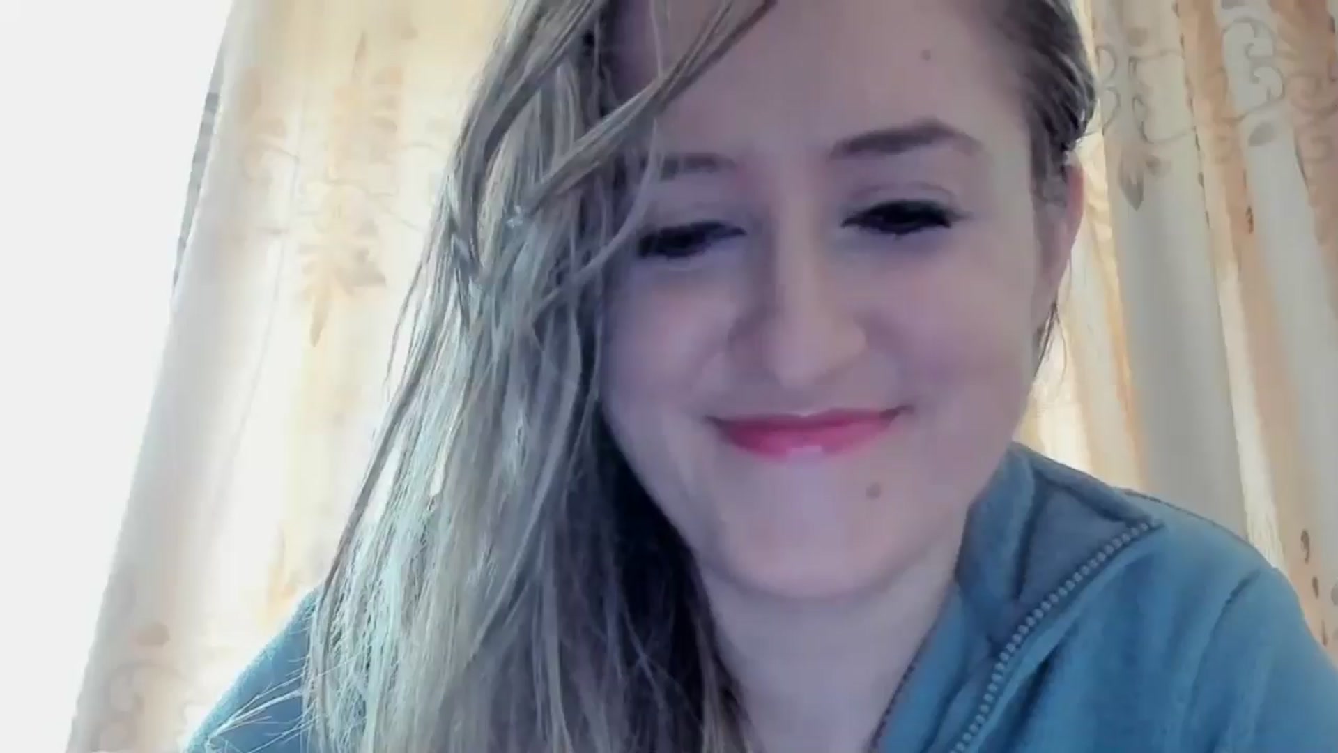 Gallery image thumbnail from BestDream's myfreecams stream on, 05/18/2024, 14:12 image 11 of 20