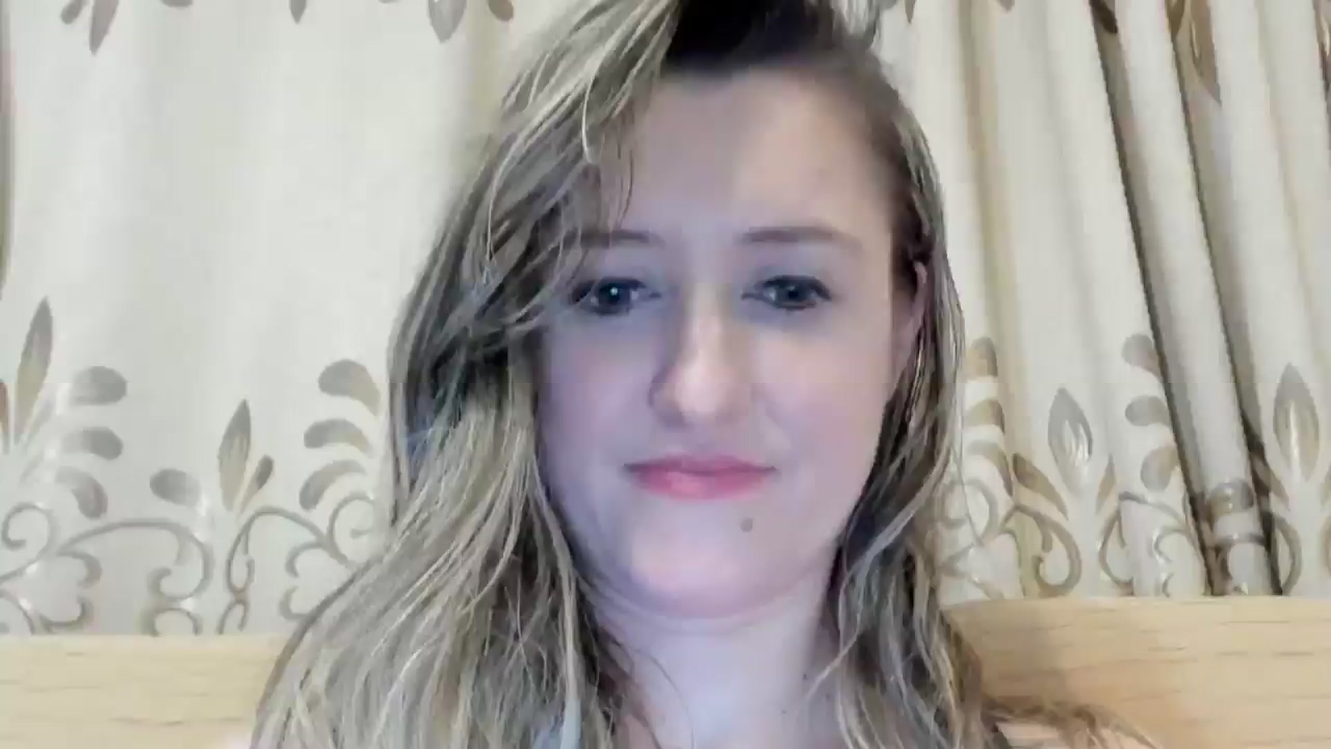 Gallery image thumbnail from BestDream's myfreecams stream on, 05/18/2024, 23:08 image 19 of 20