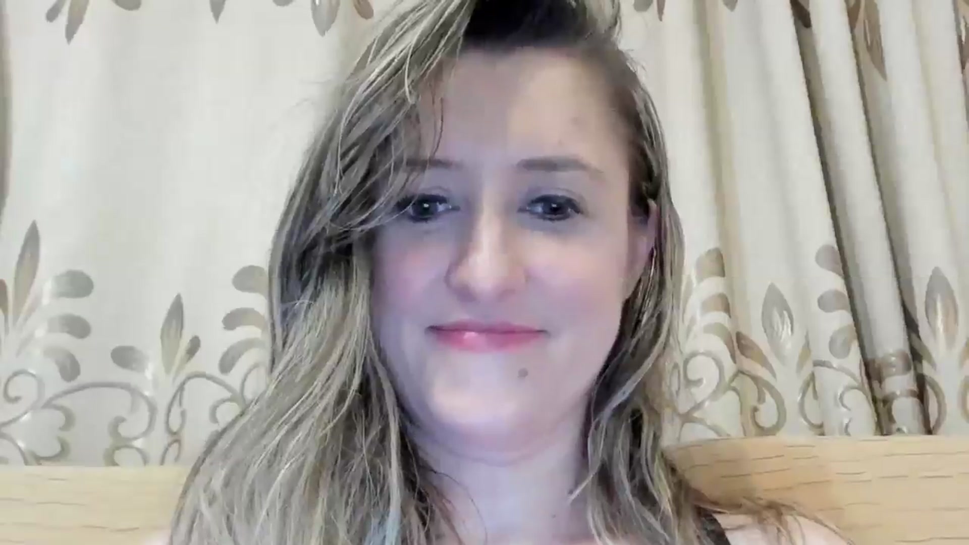 Gallery image thumbnail from BestDream's myfreecams stream on, 05/18/2024, 23:08 image 20 of 20