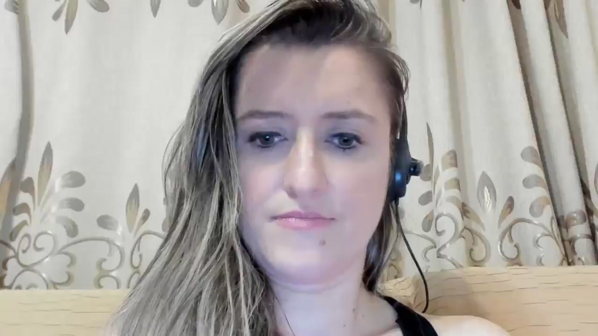 Gallery image thumbnail from BestDream's myfreecams stream on, 05/19/2024, 02:13 image 16 of 20