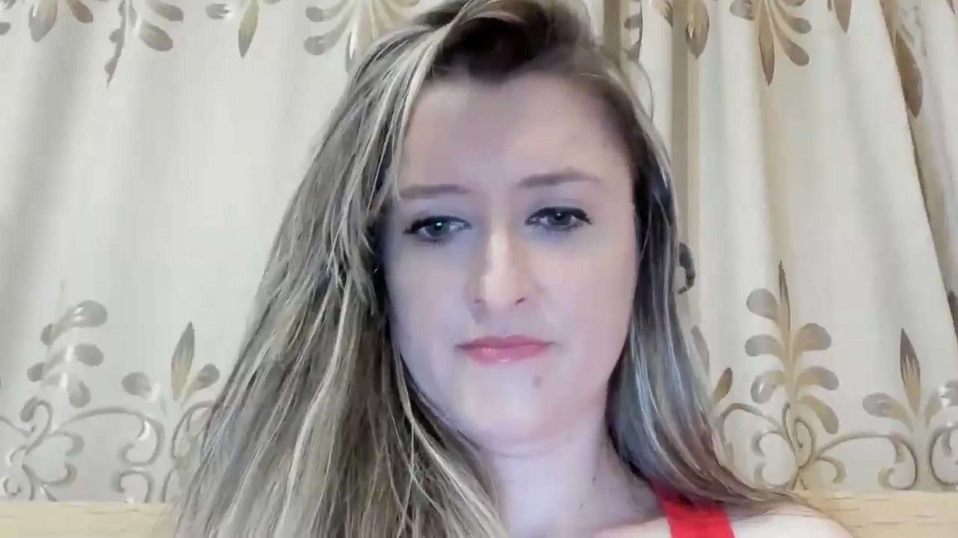 Gallery image thumbnail from BestDream's myfreecams stream on, 05/19/2024, 21:31 image 14 of 20