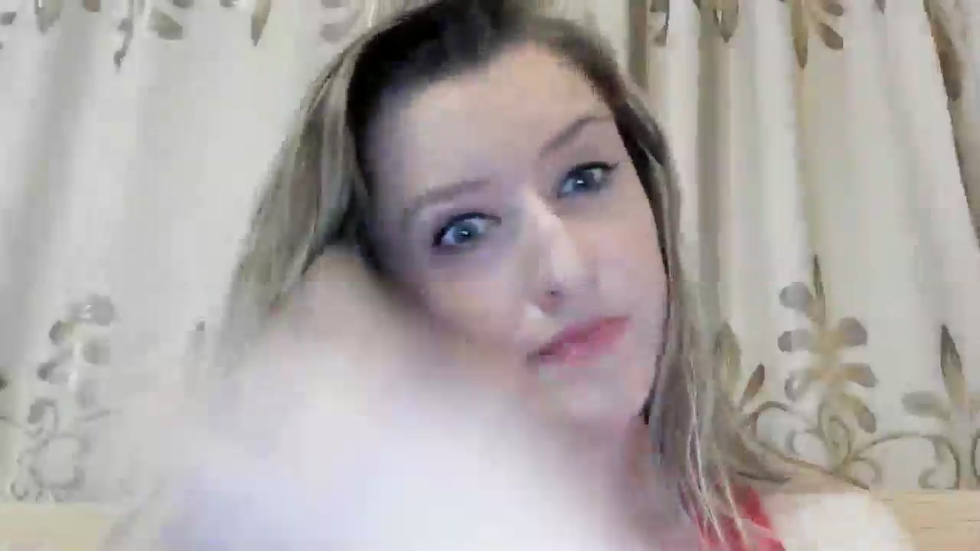 Gallery image thumbnail from BestDream's myfreecams stream on, 05/19/2024, 22:04 image 5 of 20