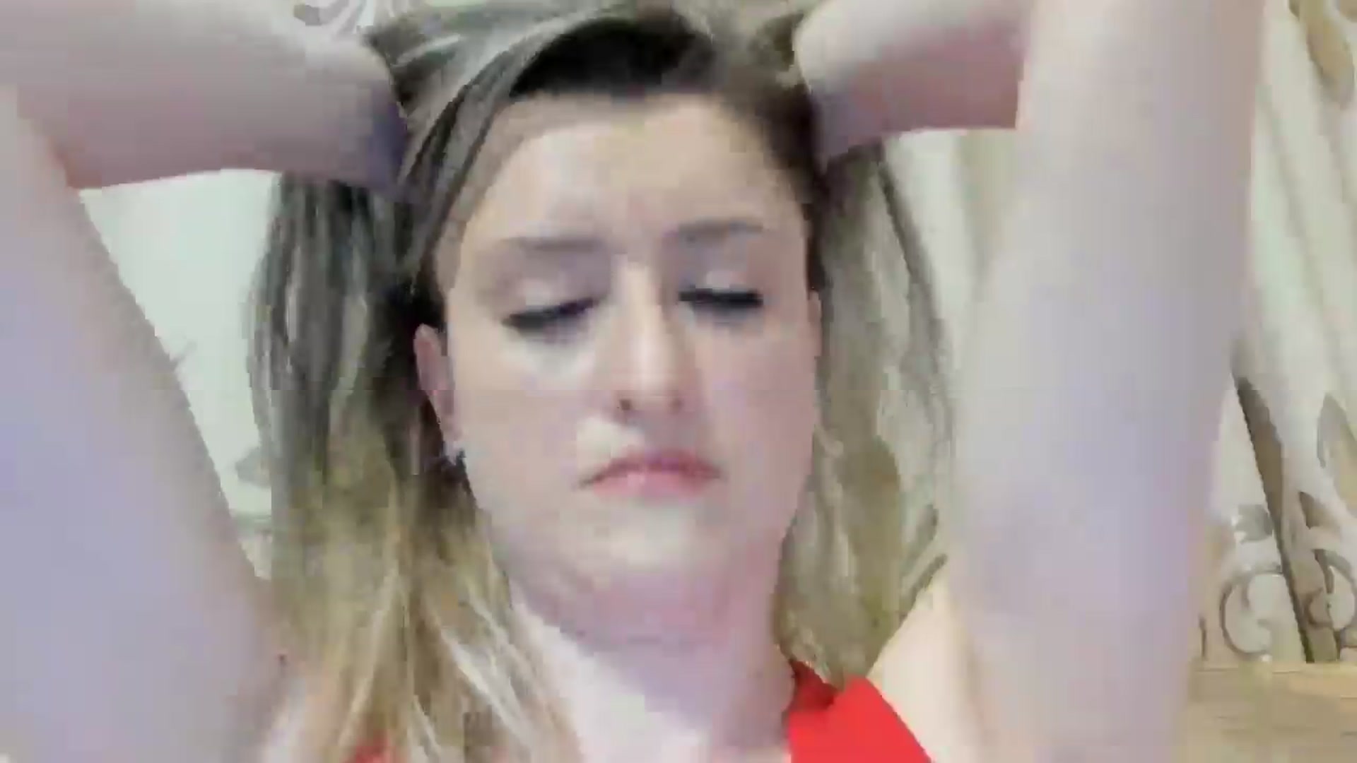 Gallery image thumbnail from BestDream's myfreecams stream on, 05/19/2024, 22:54 image 11 of 20