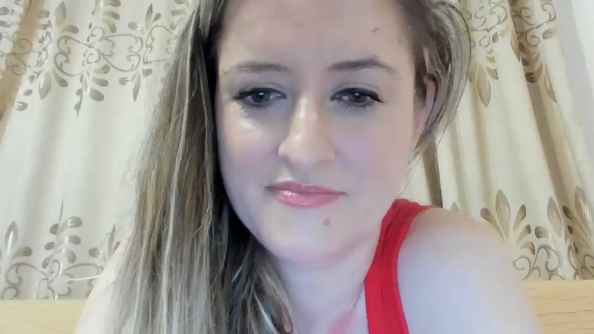 Gallery image thumbnail from BestDream's myfreecams stream on, 05/20/2024, 24:30 image 15 of 20