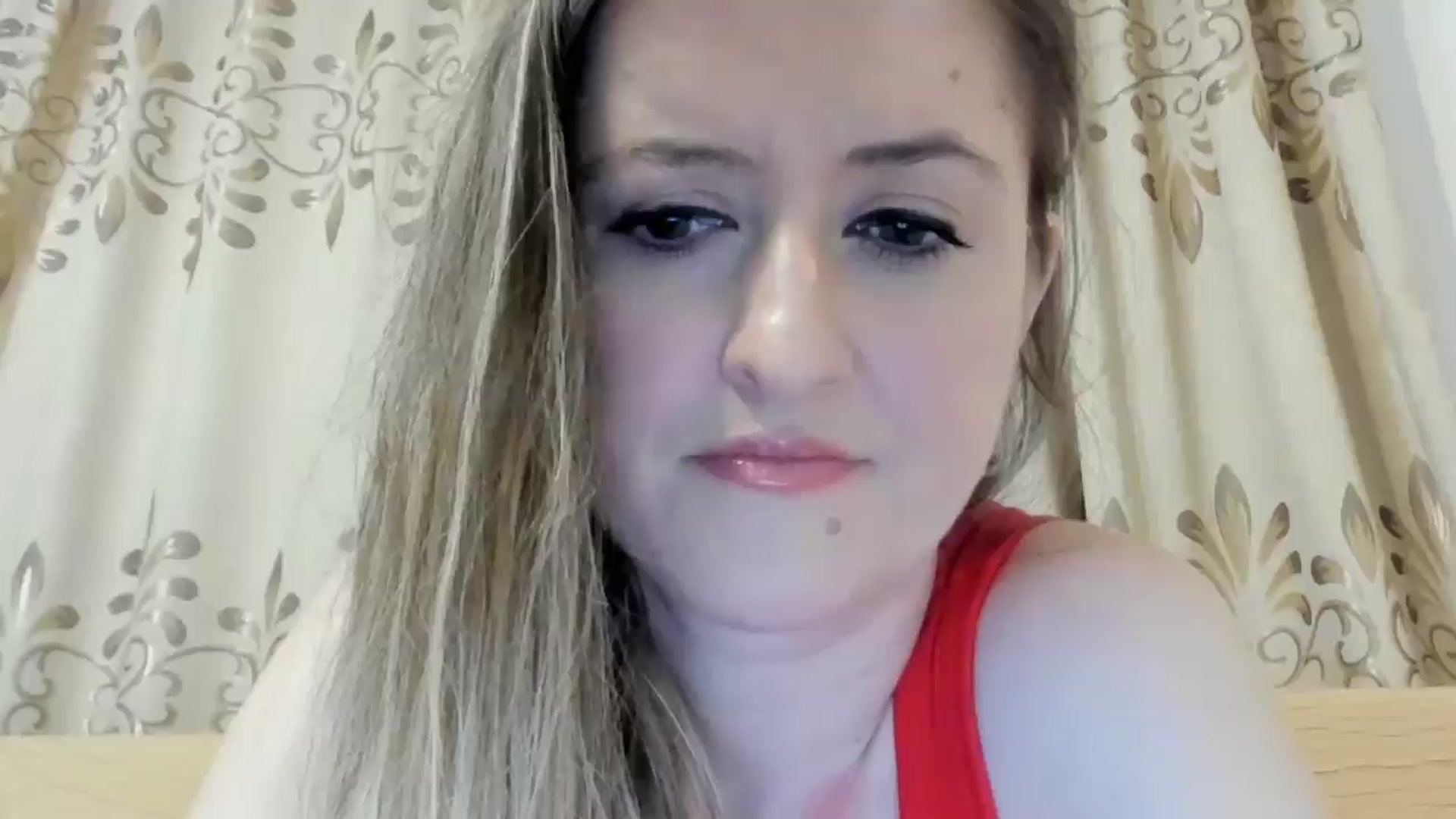 Gallery image thumbnail from BestDream's myfreecams stream on, 05/20/2024, 24:30 image 17 of 20