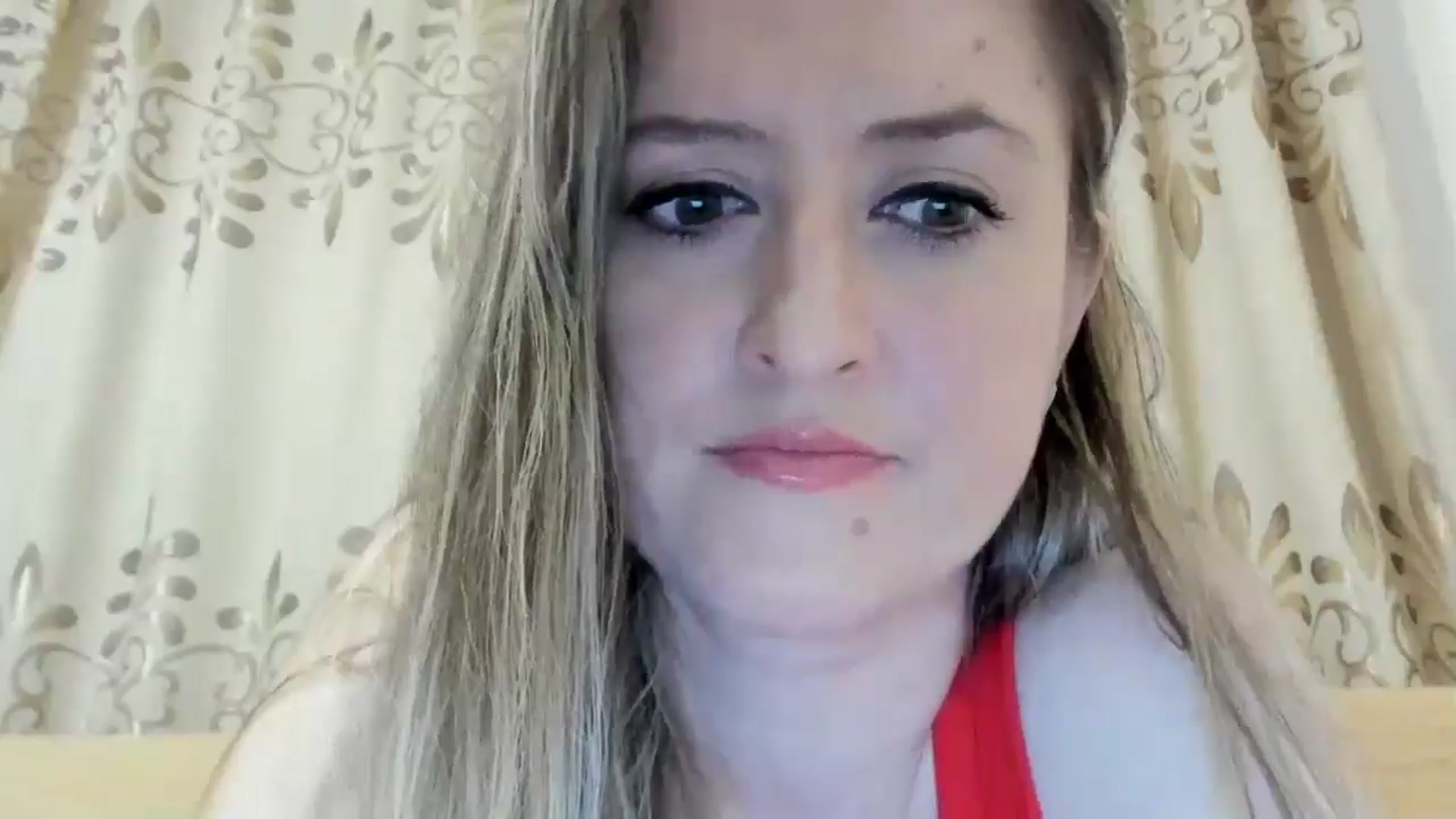 Gallery image thumbnail from BestDream's myfreecams stream on, 05/20/2024, 24:30 image 3 of 20