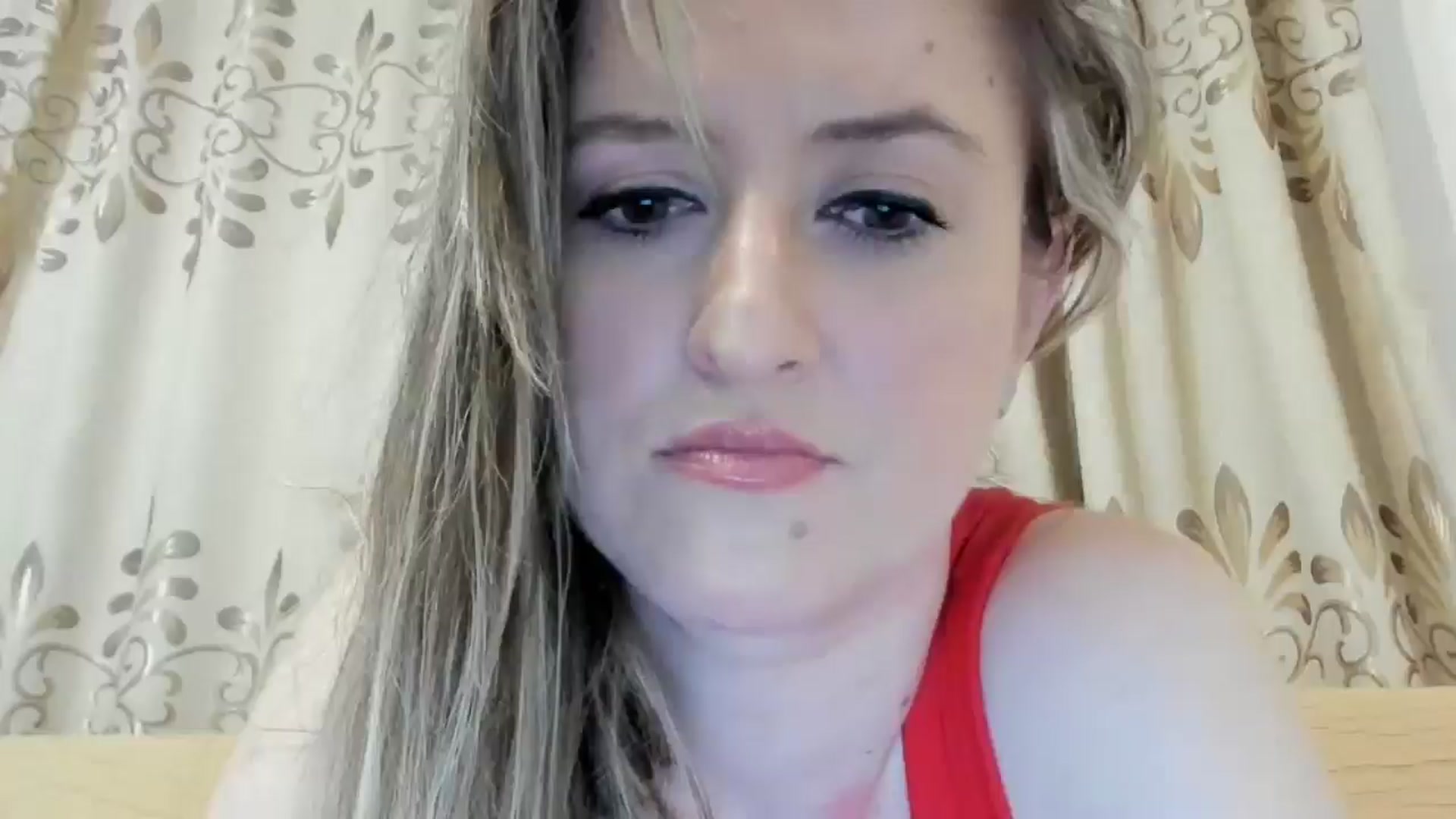 Gallery image thumbnail from BestDream's myfreecams stream on, 05/20/2024, 24:30 image 13 of 20