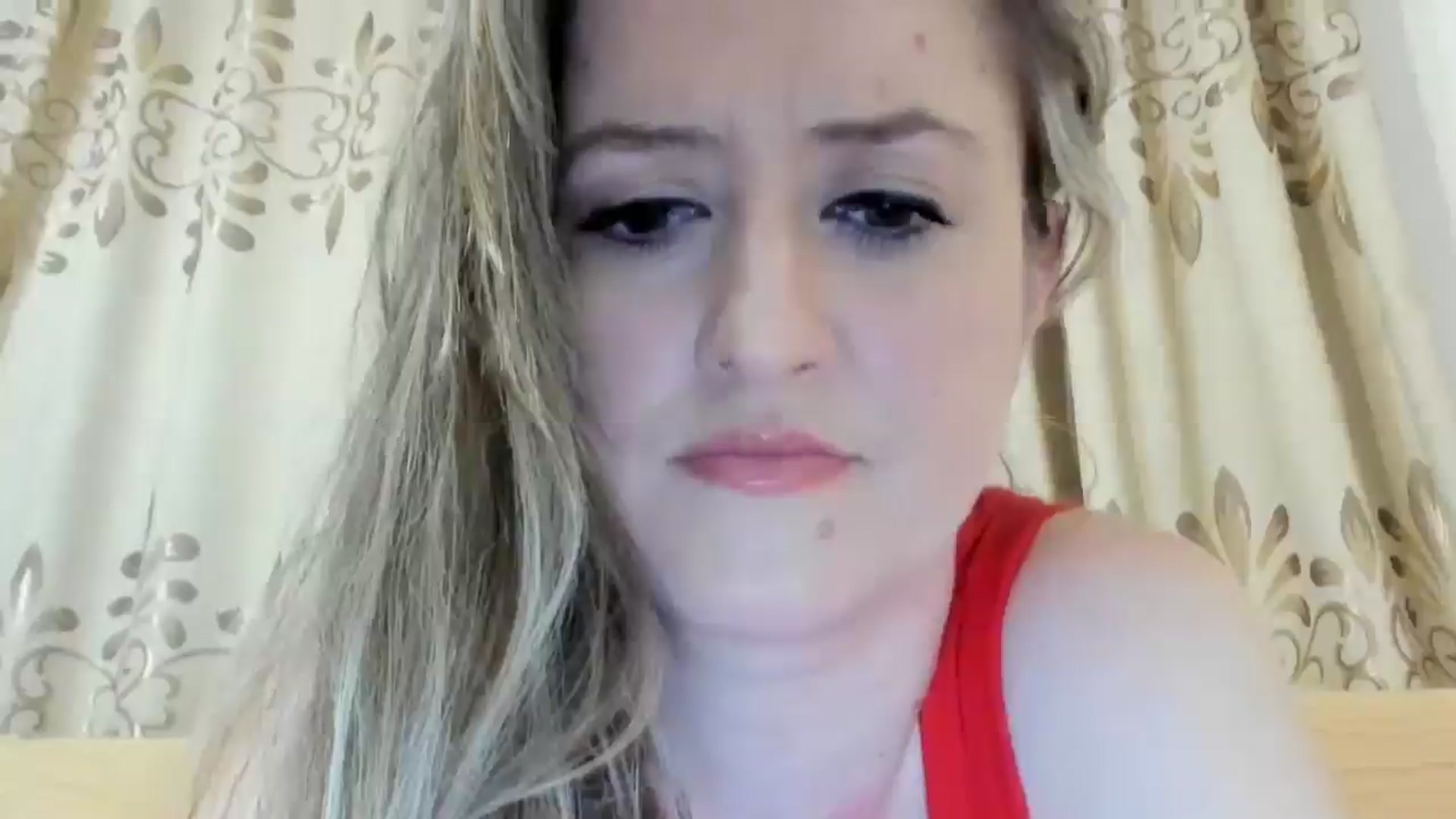 Gallery image thumbnail from BestDream's myfreecams stream on, 05/20/2024, 24:30 image 10 of 20