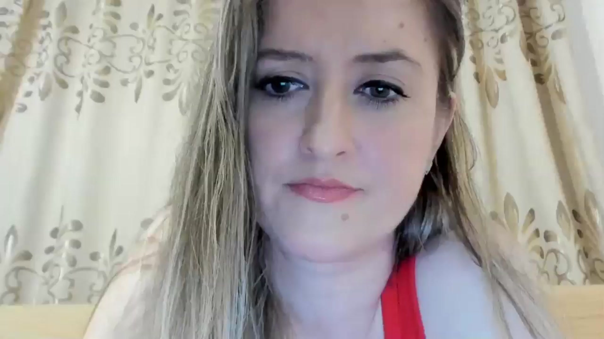 Gallery image thumbnail from BestDream's myfreecams stream on, 05/20/2024, 24:30 image 2 of 20