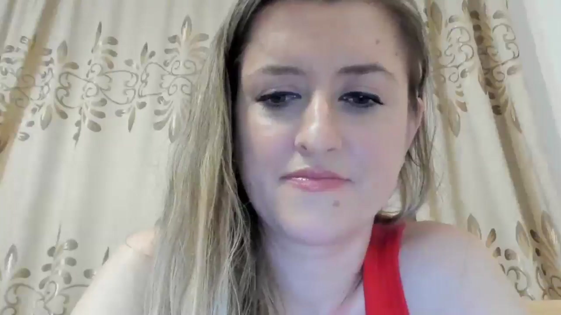 Gallery image thumbnail from BestDream's myfreecams stream on, 05/20/2024, 24:52 image 12 of 20