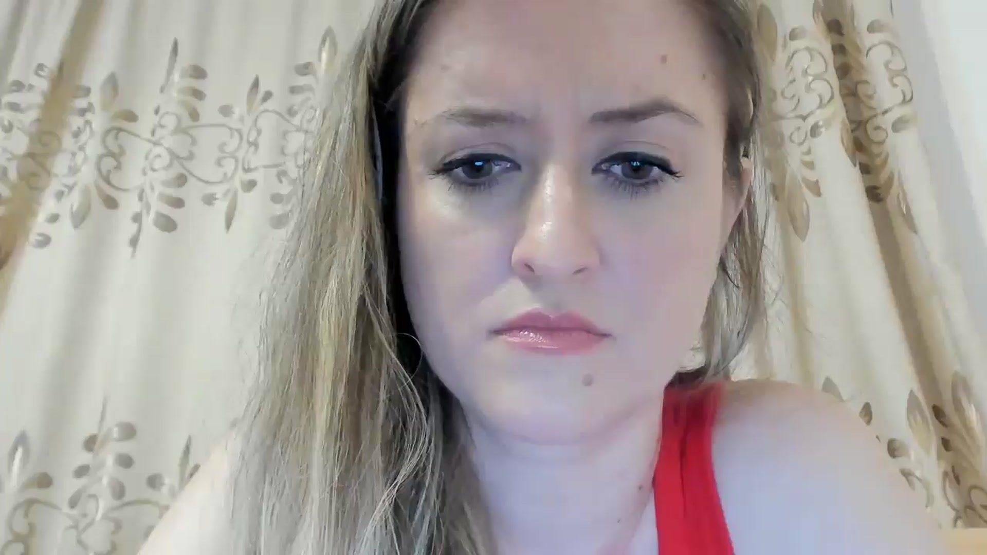 Gallery image thumbnail from BestDream's myfreecams stream on, 05/20/2024, 24:52 image 3 of 20