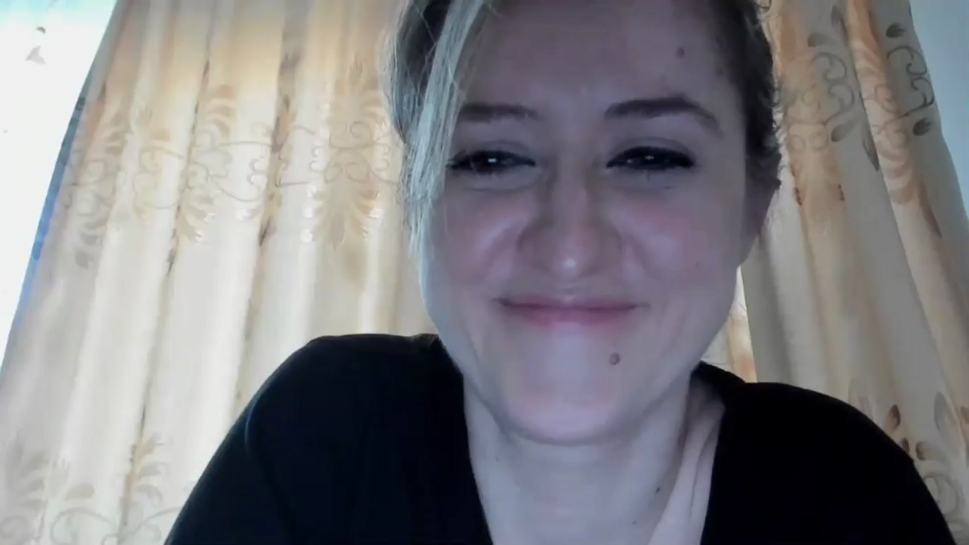 Gallery image thumbnail from BestDream's myfreecams stream on, 05/20/2024, 06:55 image 13 of 20