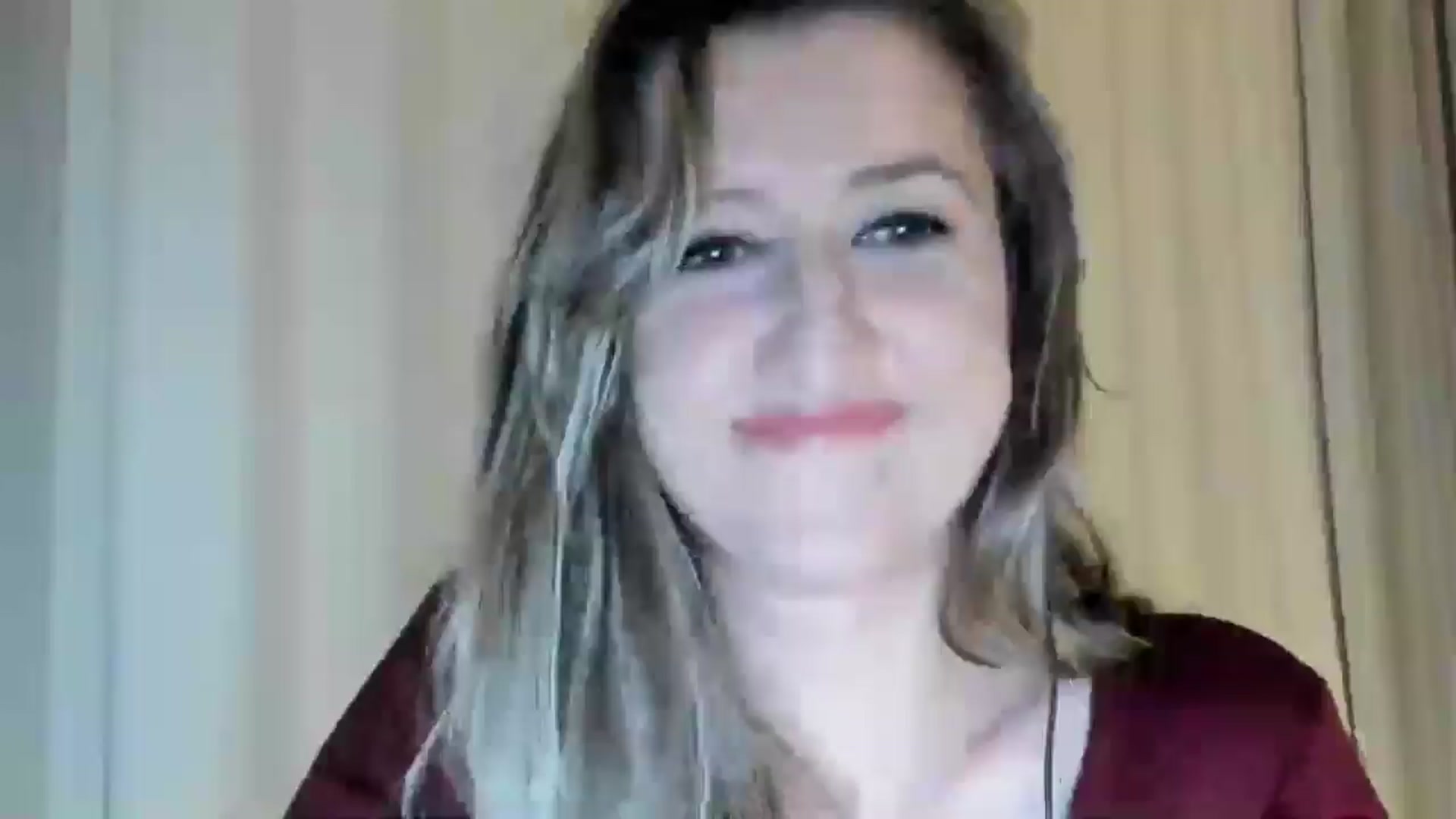 Gallery image thumbnail from BestDream's myfreecams stream on, 05/20/2024, 22:30 image 4 of 20