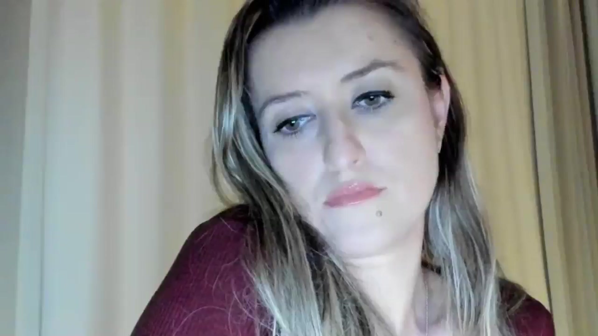 Gallery image thumbnail from BestDream's myfreecams stream on, 05/20/2024, 22:57 image 7 of 20