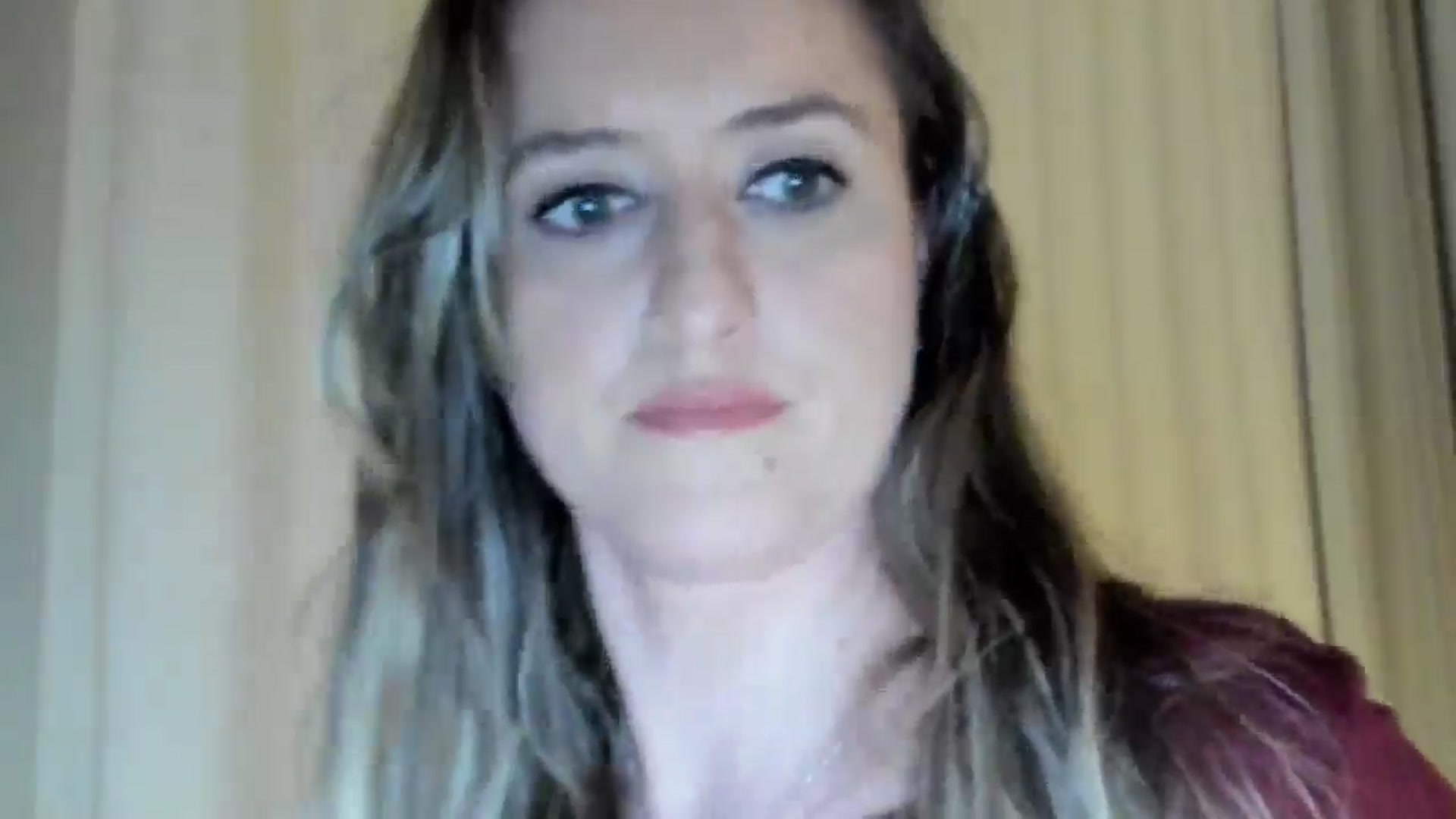 Gallery image thumbnail from BestDream's myfreecams stream on, 05/20/2024, 23:18 image 11 of 20