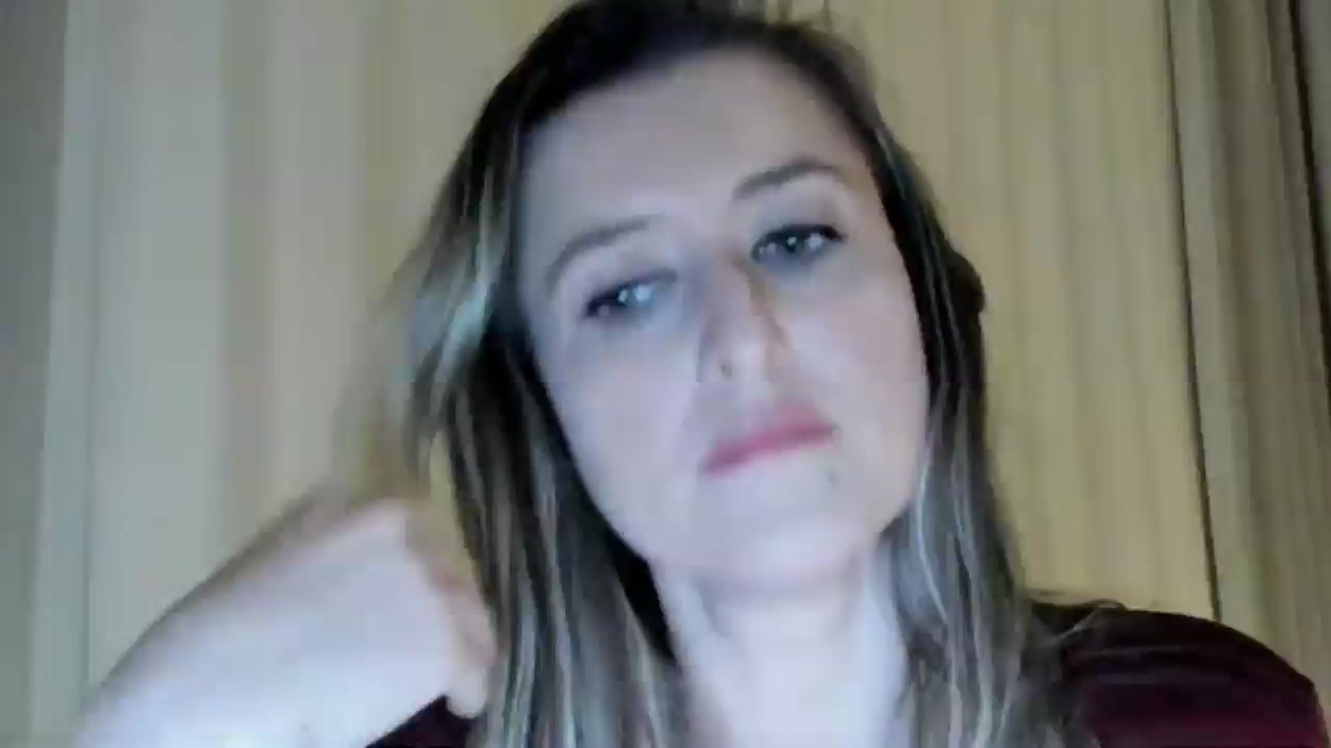 Gallery image thumbnail from BestDream's myfreecams stream on, 05/20/2024, 23:56 image 18 of 20
