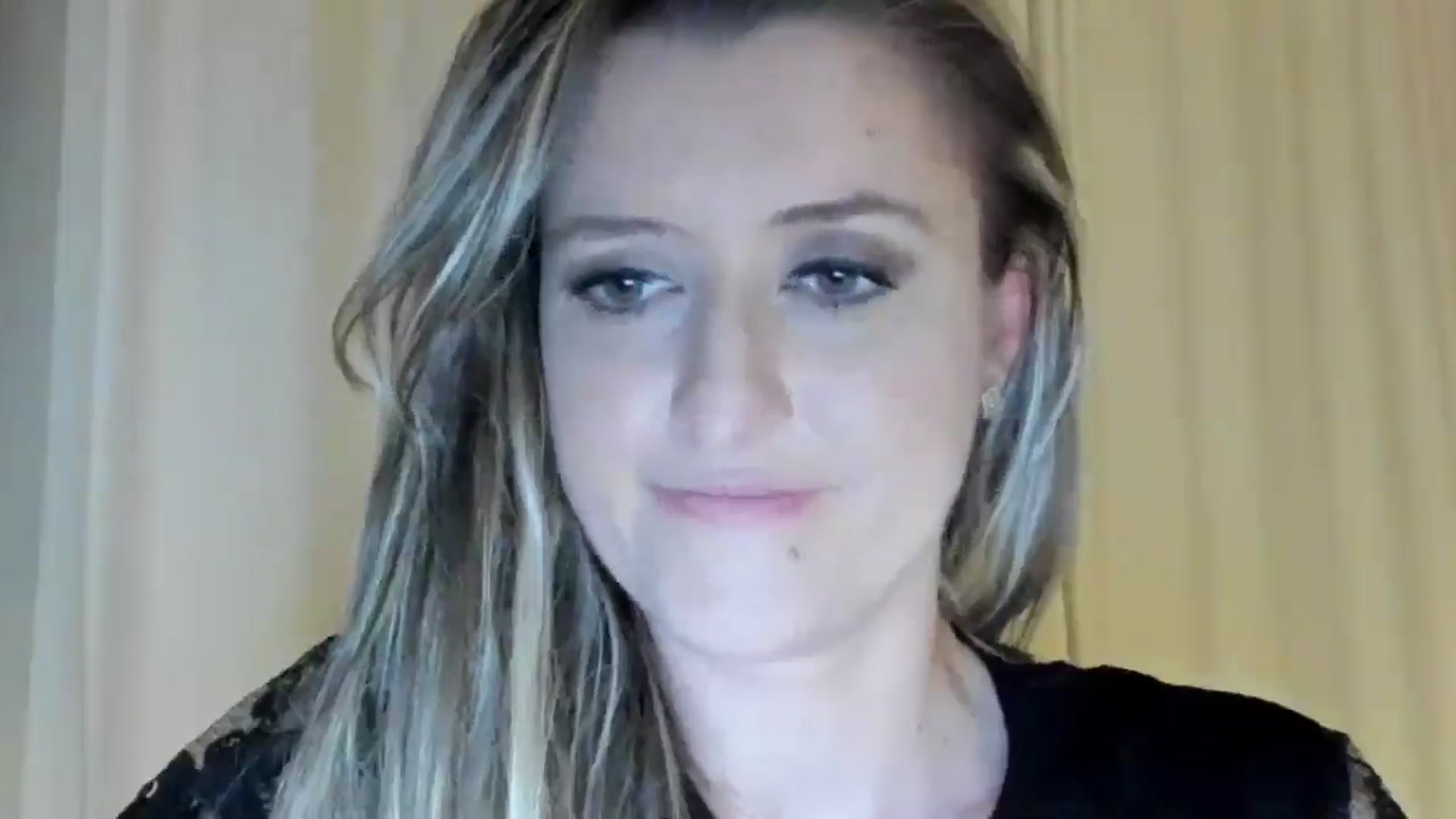 Gallery image thumbnail from BestDream's myfreecams stream on, 05/21/2024, 20:06 image 20 of 20