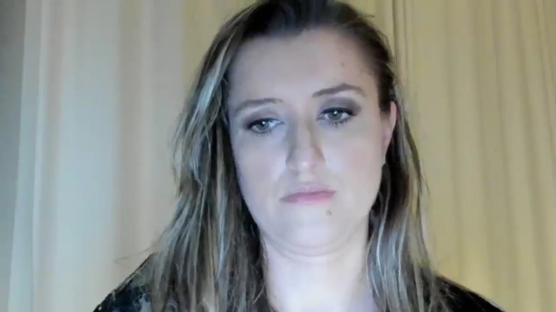 Gallery image thumbnail from BestDream's myfreecams stream on, 05/21/2024, 20:28 image 18 of 20