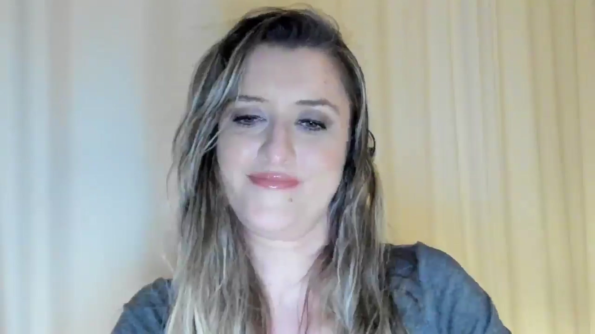 Gallery image thumbnail from BestDream's myfreecams stream on, 05/22/2024, 23:36 image 9 of 20