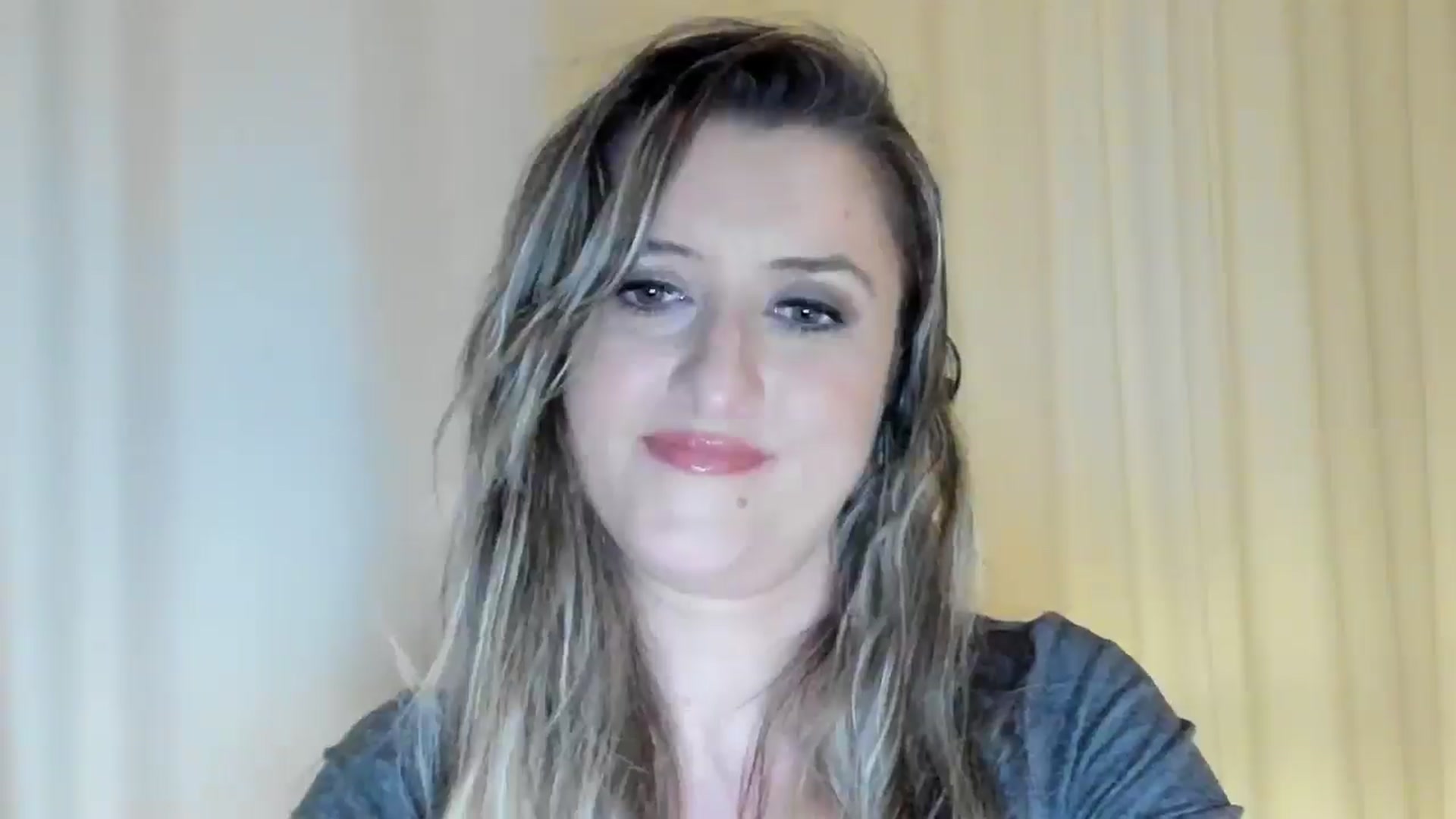Gallery image thumbnail from BestDream's myfreecams stream on, 05/22/2024, 23:36 image 11 of 20